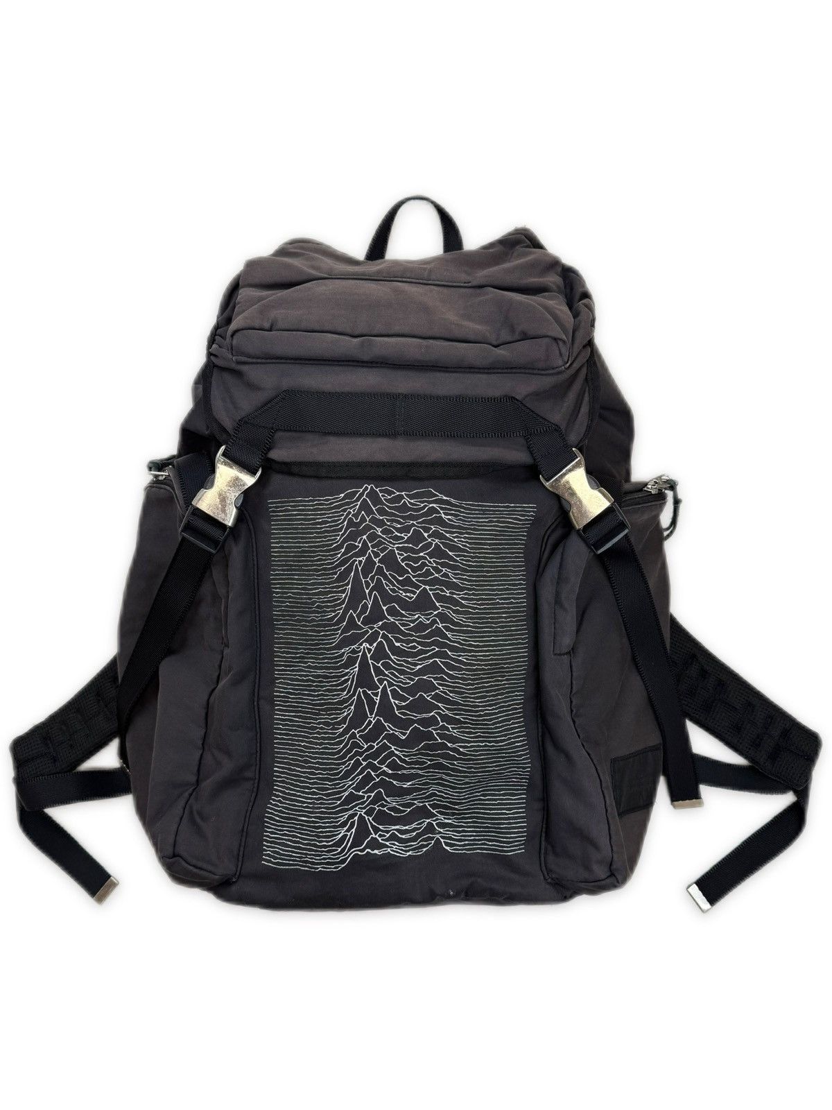 Aw09 Undercover Joy Division Earmuff Maniac Unknown Pleasures Backpack T-Shirts, Hoodie, Sweatshirt | AU16VibeMintTees.com
