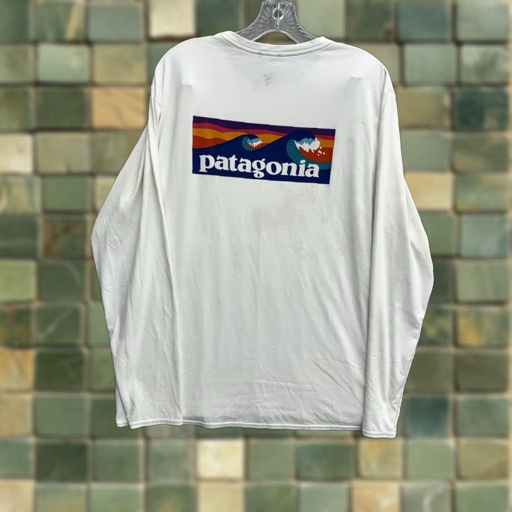 Vintage Patagonia Waves Capilene Cool Daily Long Sleeve Shirt Mens Xl White Graphic Print