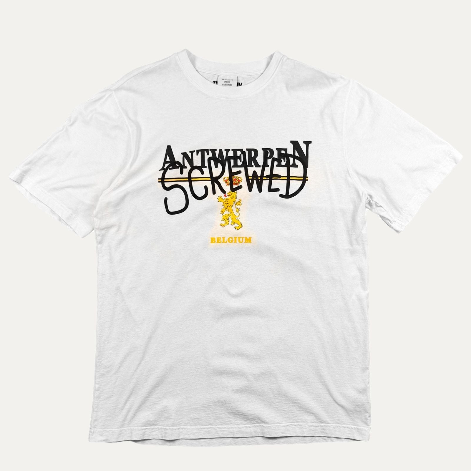 Vetements Antwerpen Screwed T Shirt Hoodie, Sweatshirt | FlexRushtees.com