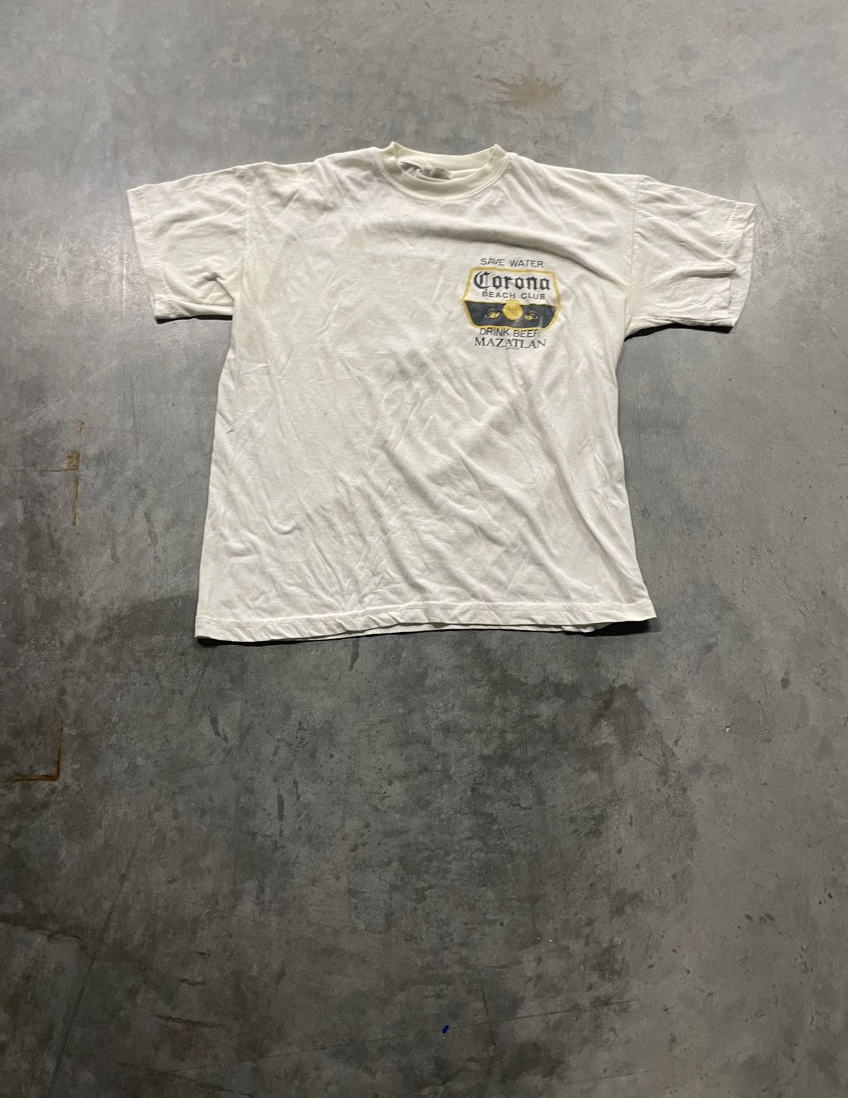 Vintage Corona Beach Club Save Water Drink Beer T Shirt