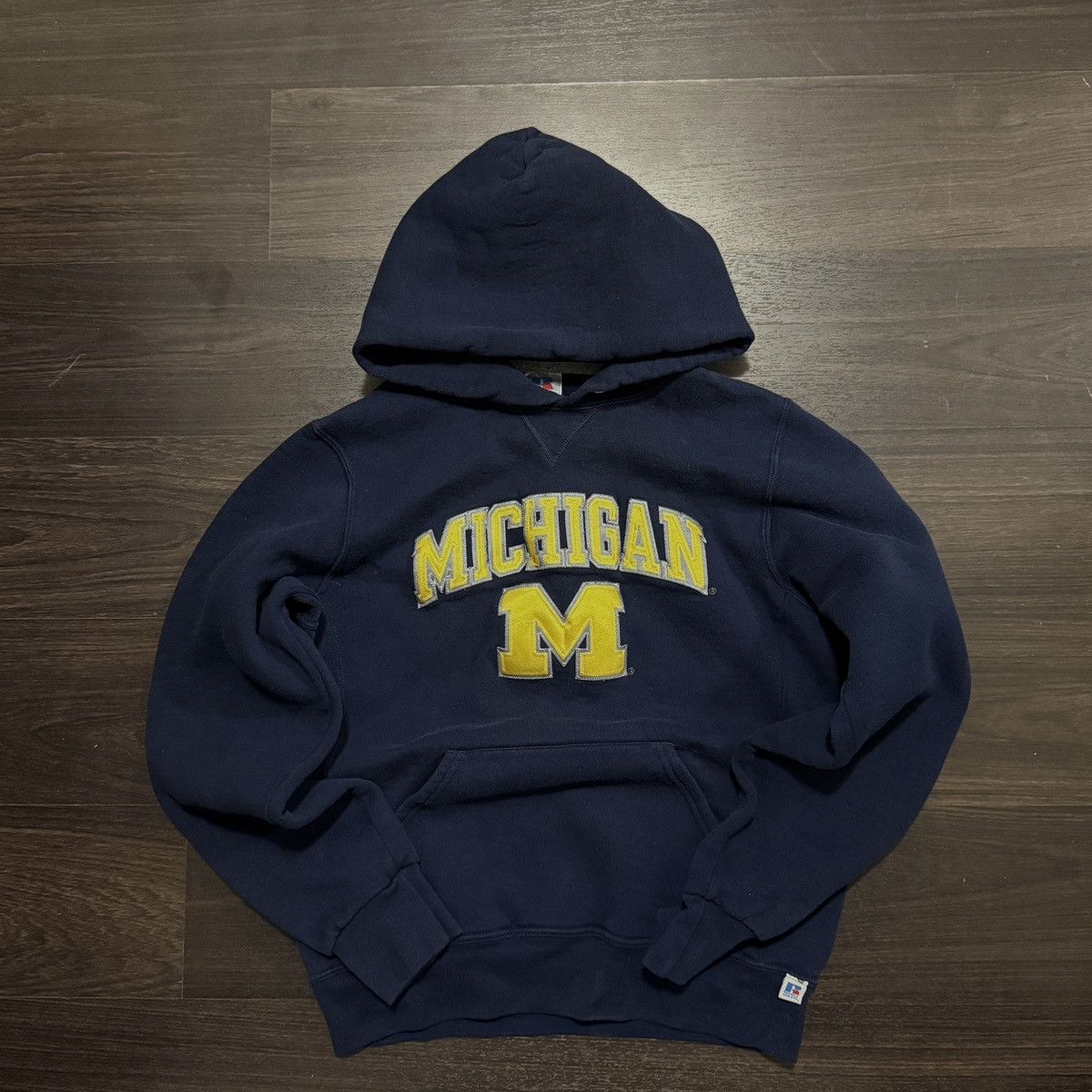 Athletic Russell Vintage Michigan Spell Out Hoodie