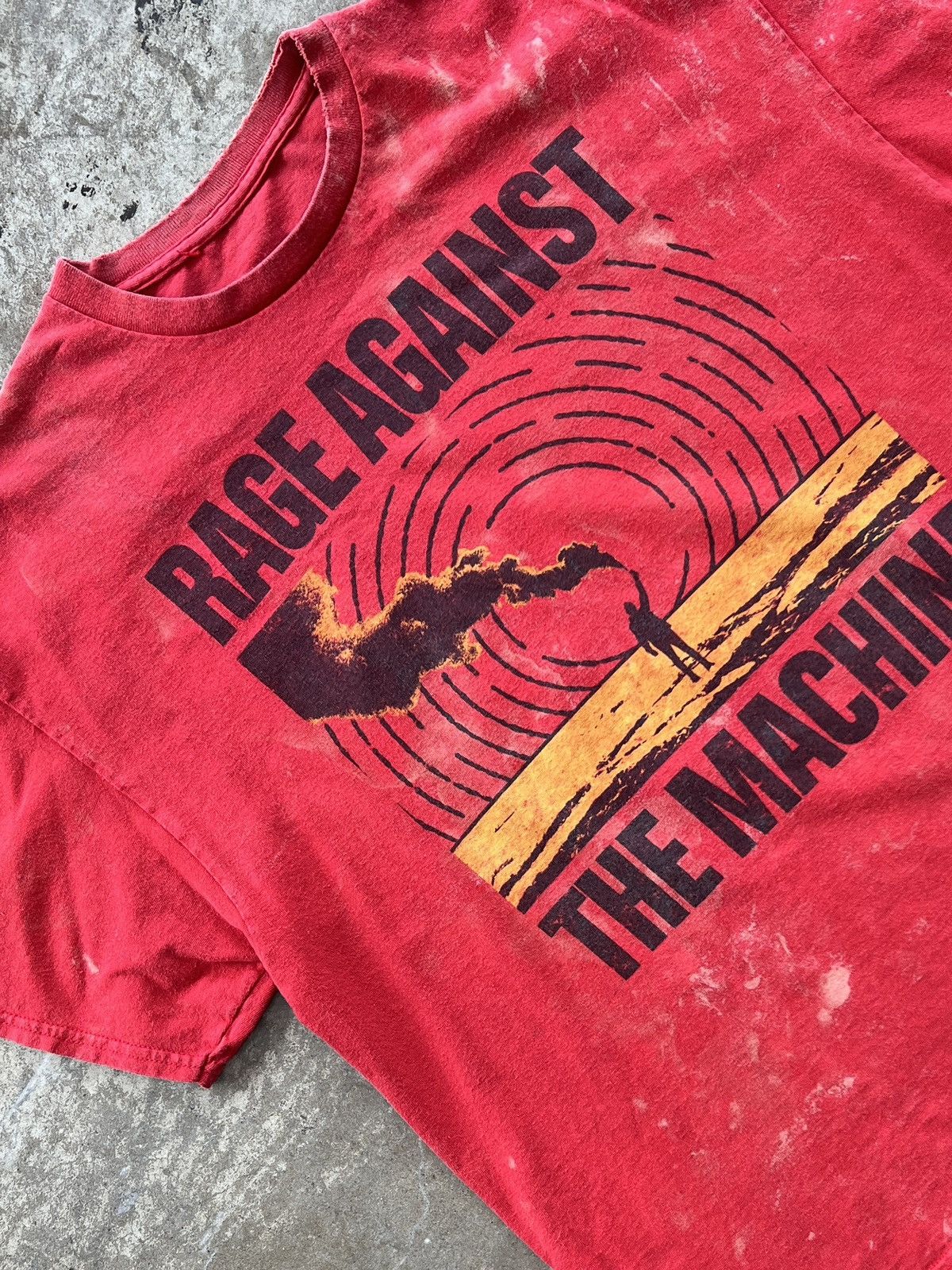 Band Tees Vintage 2000s Rage Against The Machine Tee 2xl Hoodie, Sweatshirt | FlexRushtees.com
