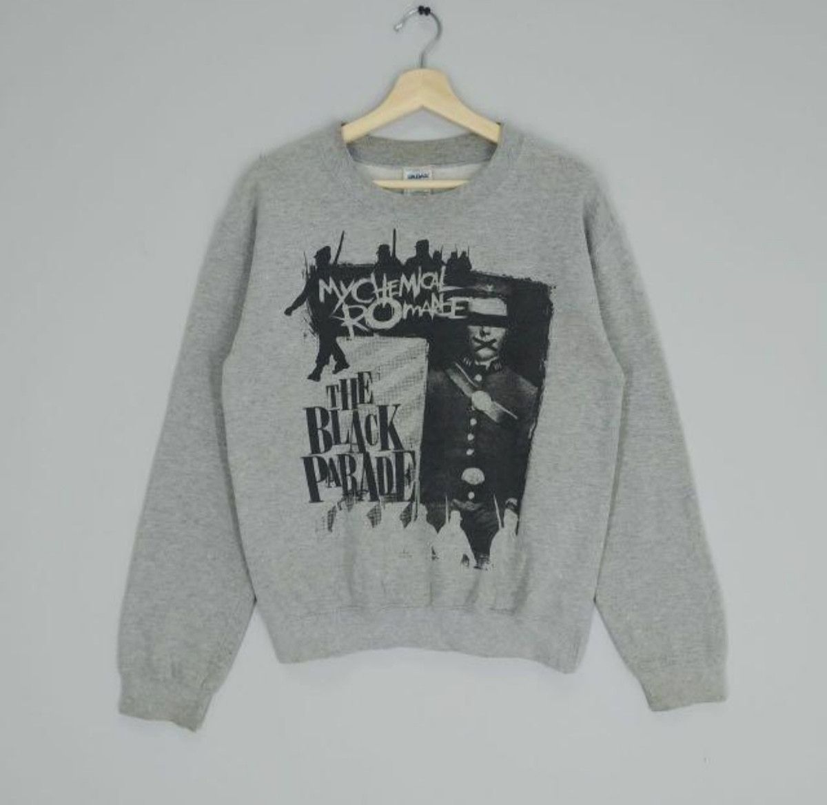 My Chemical Romance X Vintage Vintage My Chemical Romance Gothic Punk Rock Band Shirt Hoodie, Sweatshirt | FlexRushtees.com