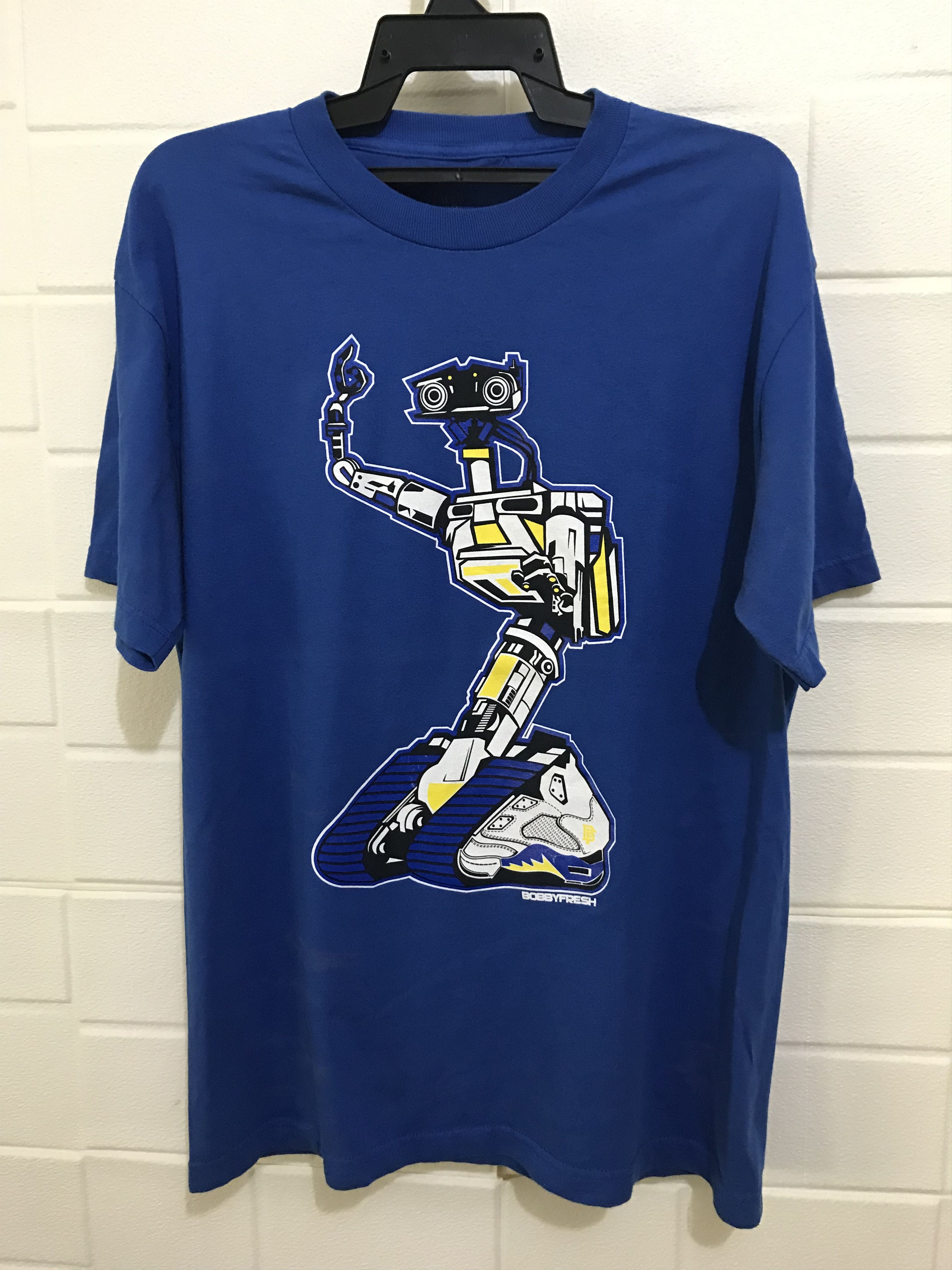 Arts Science Bobby Fresh Robotic Design T Shirt