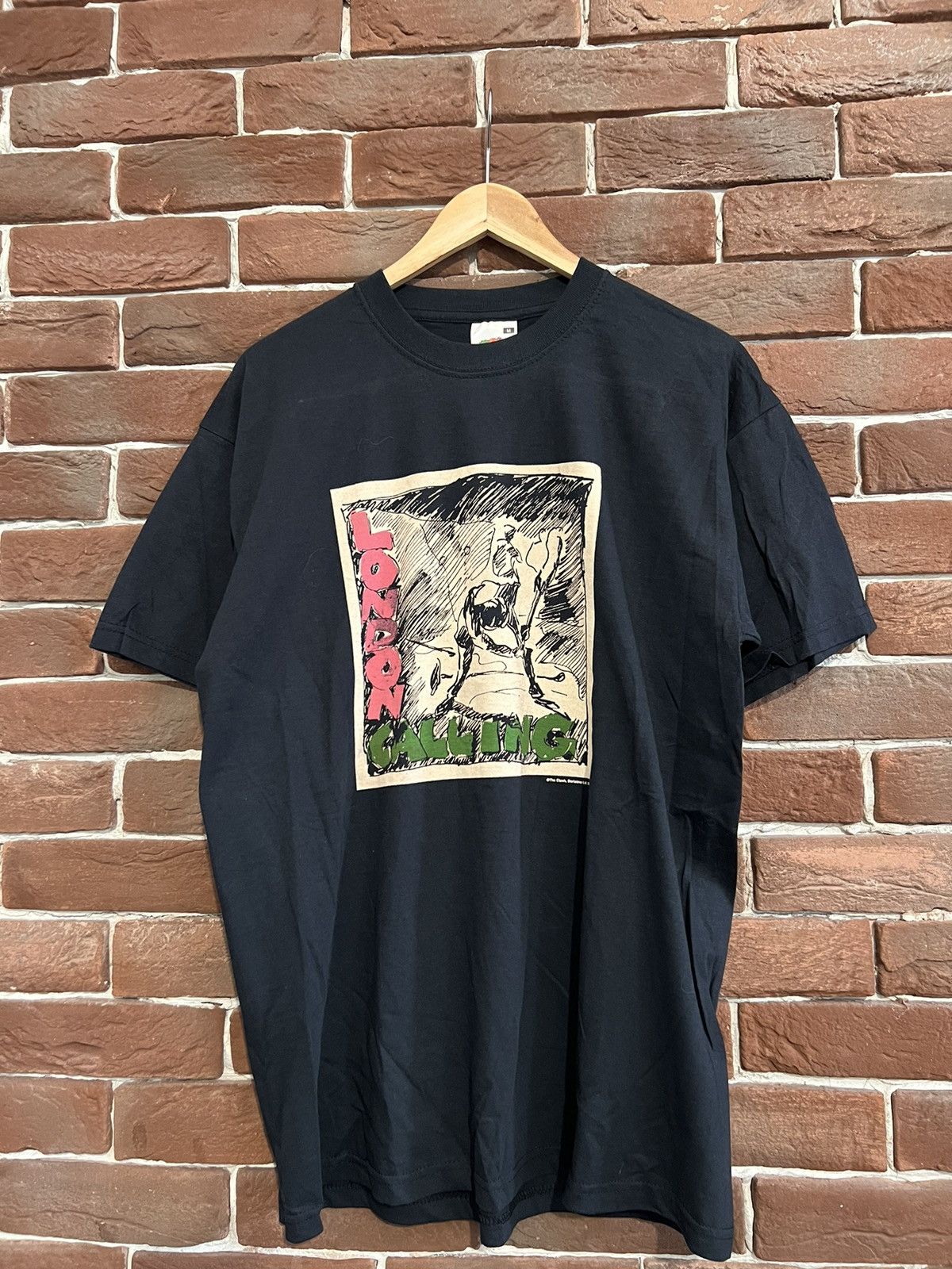 Vintage 00s The Clash Vintage Uk Punk Band Tshirt Grail Tour Hype Hoodie, Sweatshirt | FlexRushtees.com