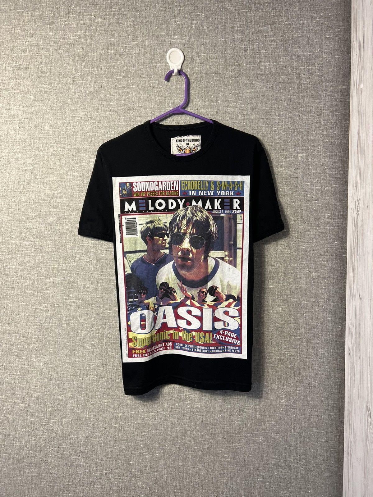 Vintage Melody Maker Oasis T Shirt Photographen By Tom Sheehan Hoodie, Sweatshirt | FlexRushtees.com