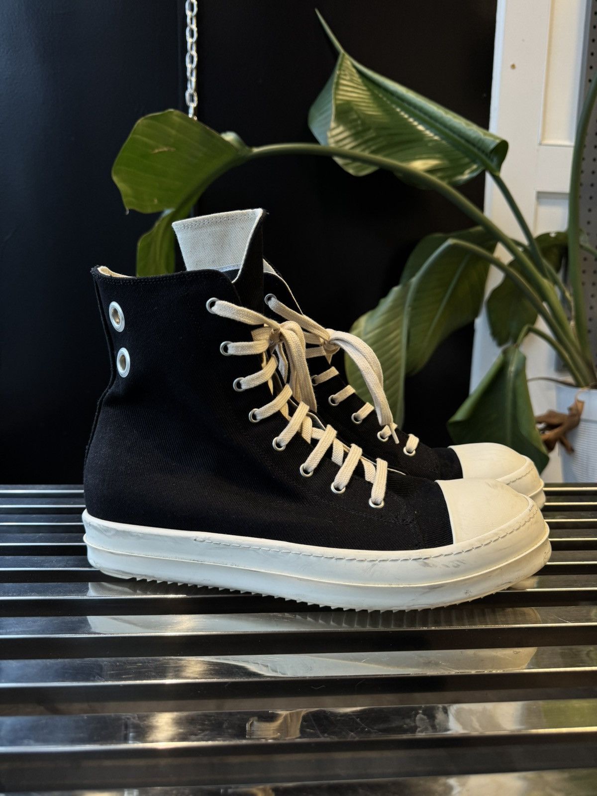 Owens Rick Owens Ramones Hightop T-Shirts, Hoodie, Sweatshirt | AU16VibeMintTees.com