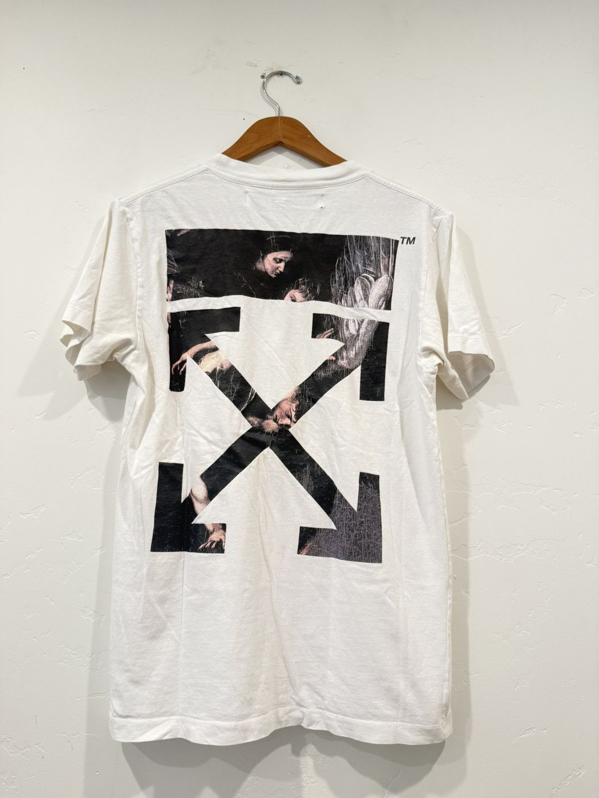 White Off White Carragio Tee Hoodie, Sweatshirt | FlexRushtees.com