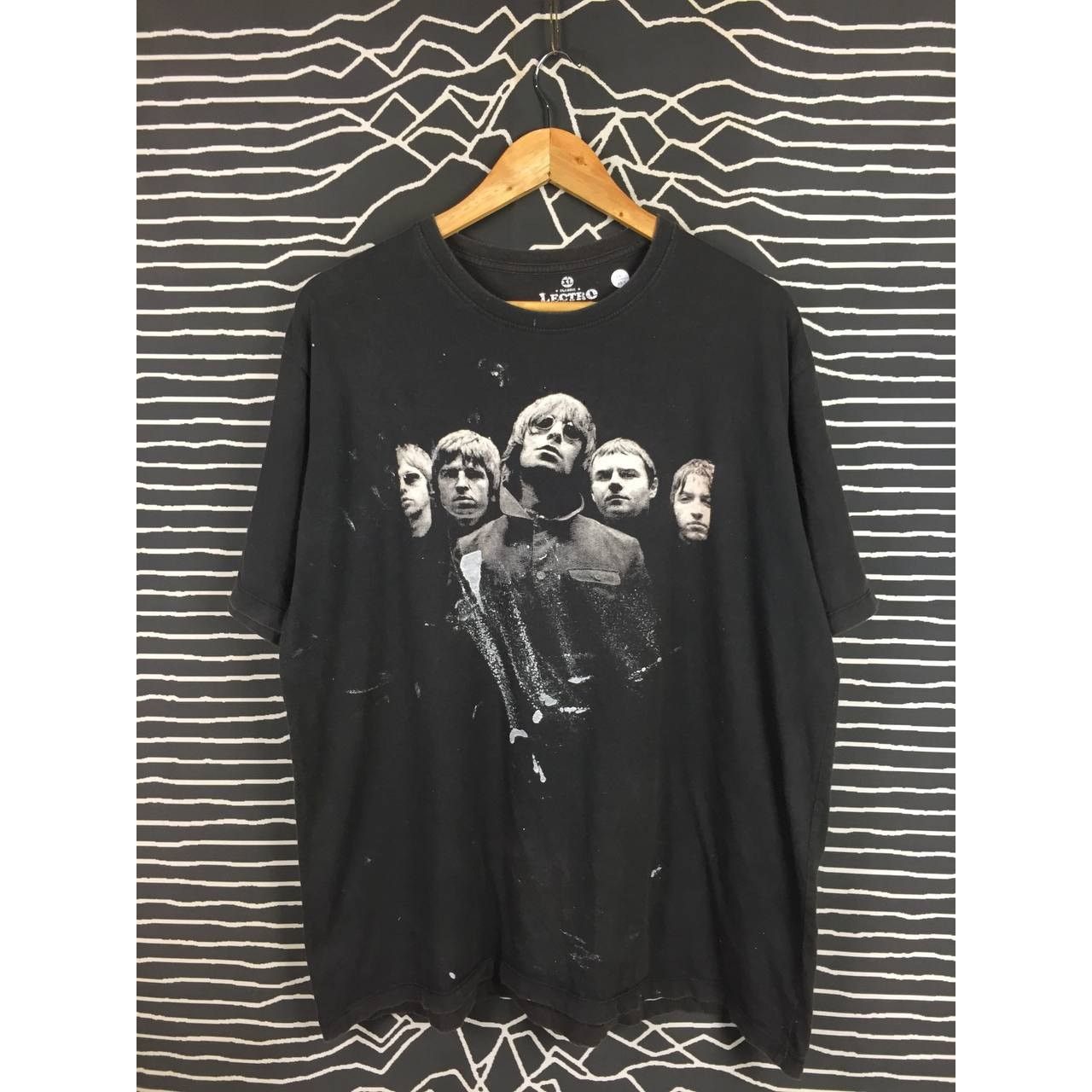 Band Tees Oasis Britpop Band Liam Noel Gallagher Tee Size Xl Hoodie, Sweatshirt | AU16VibeMintTees.com