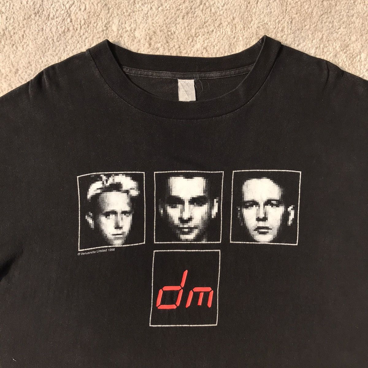 Vintage Depeche Mode The Singles Tour 1998 Tee Hoodie, Sweatshirt | FlexRushtees.com