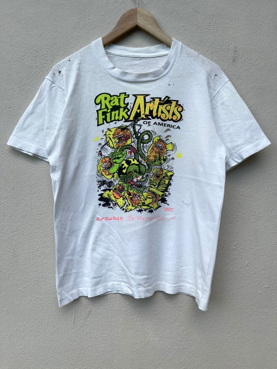 Vintage 90s Distressed Rat Fink Artist Tee Hoodie, Sweatshirt | FlexRushtees.com