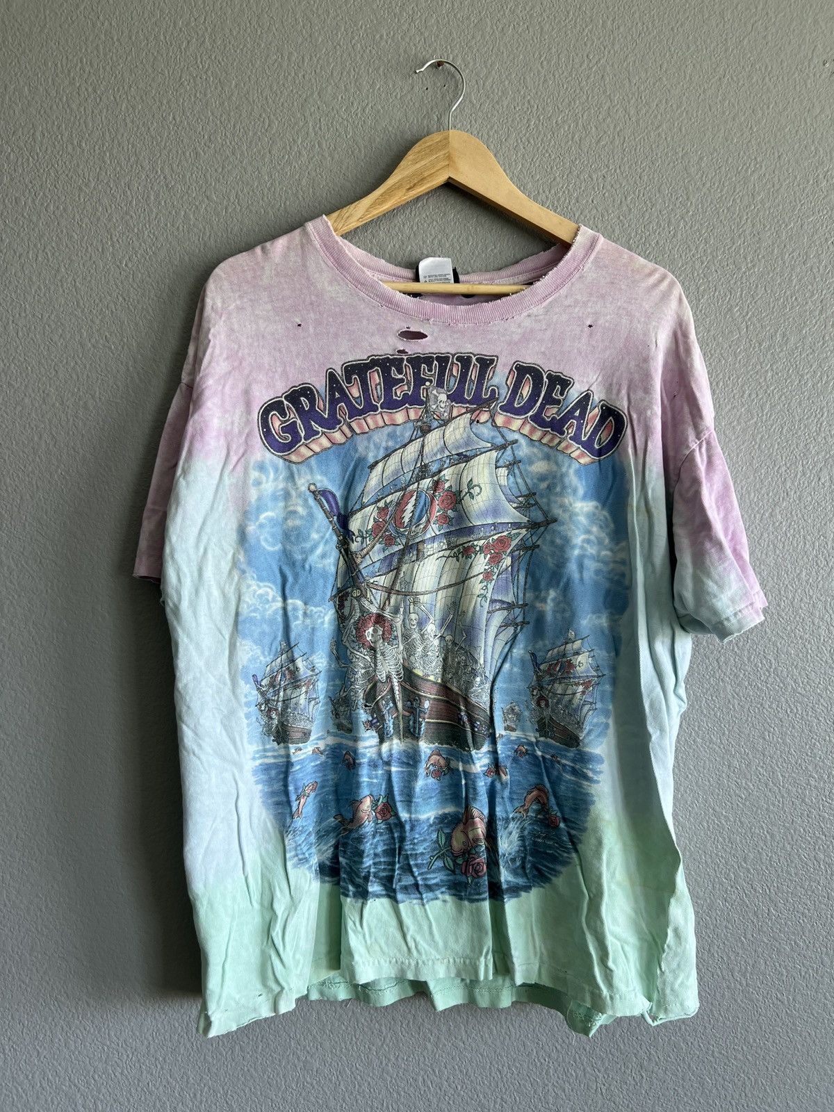 Liquid Blue X Vintage Grateful Dead Liquid Blue Ship Of Fools Band Tee Hoodie, Sweatshirt | FlexRushtees.com