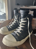 Owens Rick Owen S Ramones Mainline T-Shirts, Hoodie, Sweatshirt | AU16VibeMintTees.com