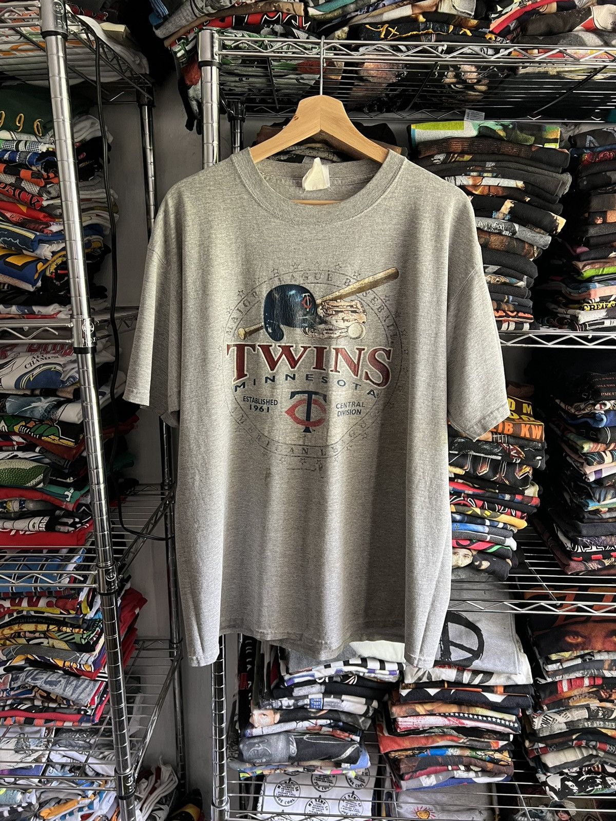 Csa 2005 Minnesota Twins Team Vf Imagewear Baseball Tee Hoodie, Sweatshirt | FlexRushtees.com