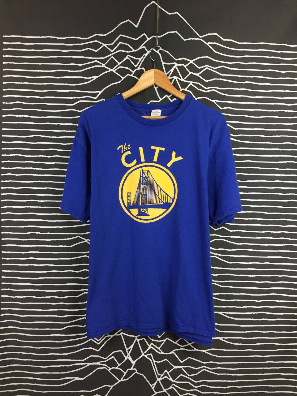 Vintage Vtg Golden State Warriors The City Nba Graphic Tee Hoodie, Sweatshirt | FlexRushtees.com
