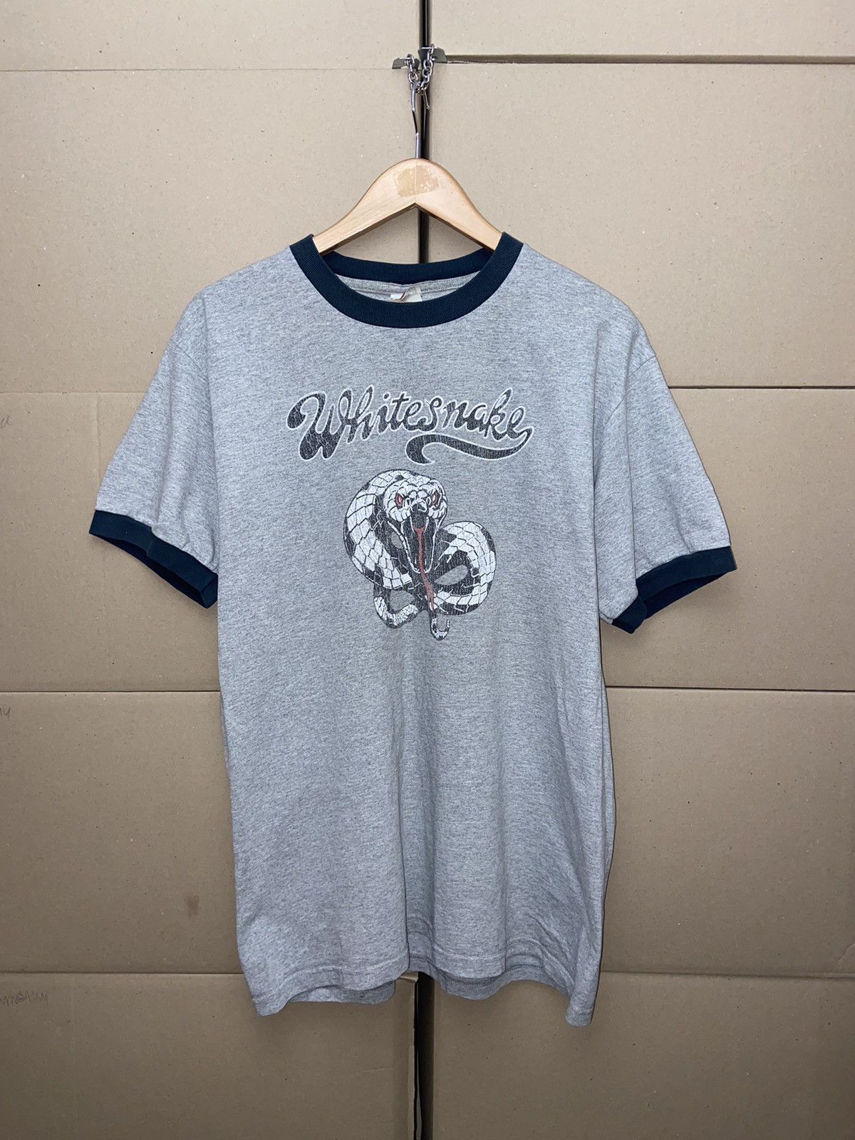 Vintage 2010 Whitesnake Uk English Rock Band Tee T Shirt Y2k Hoodie, Sweatshirt | FlexRushtees.com