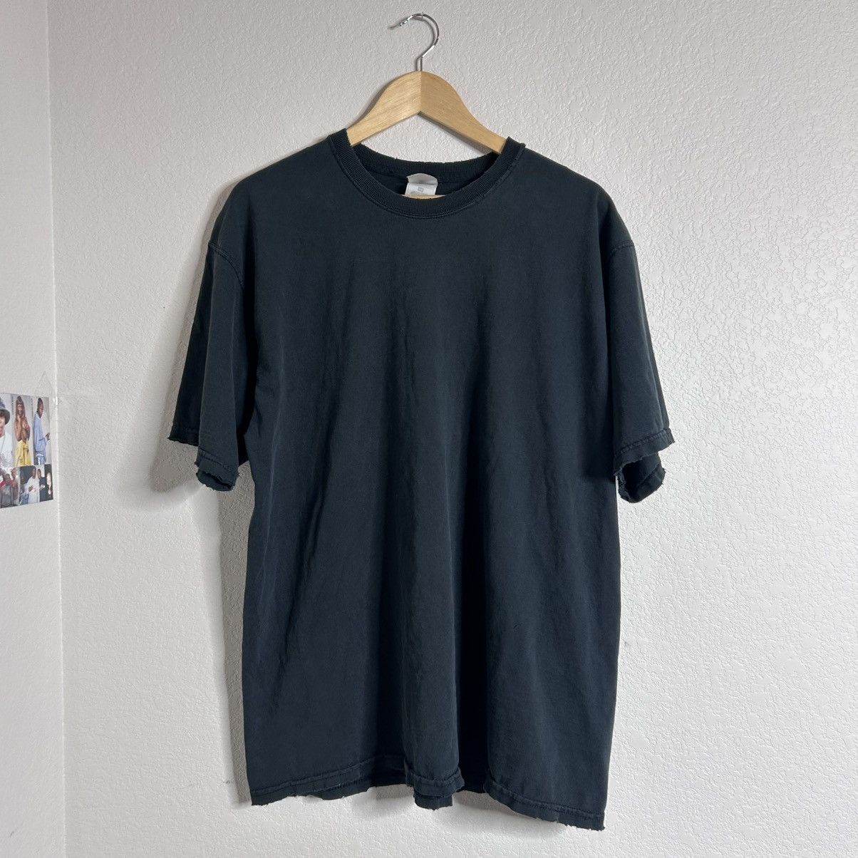 Vintage 90s Fruit Of The Loom Faded Black Blank Tee Shirt