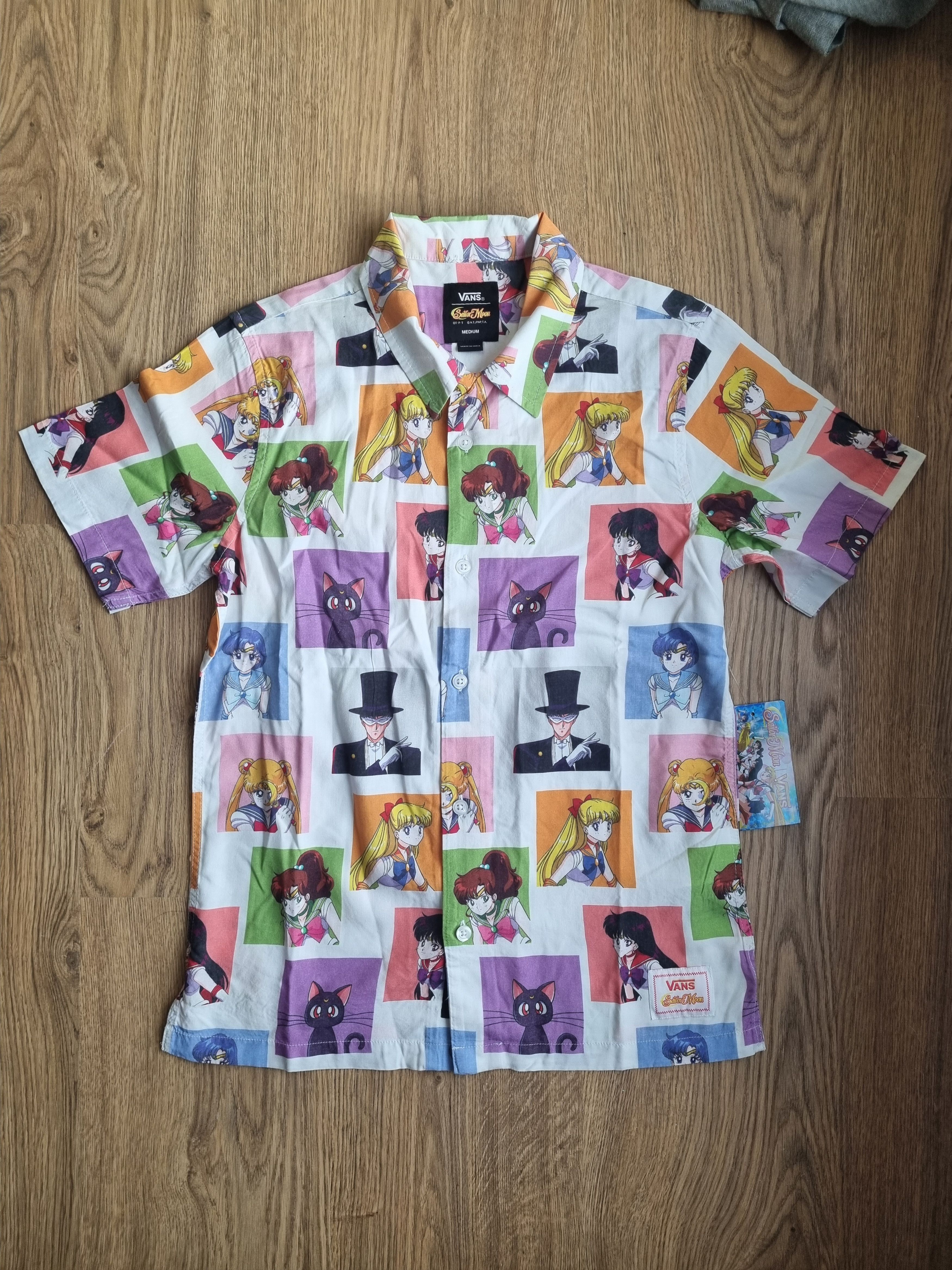 Pretty Guardian Sailor Moon Graphic Shirt