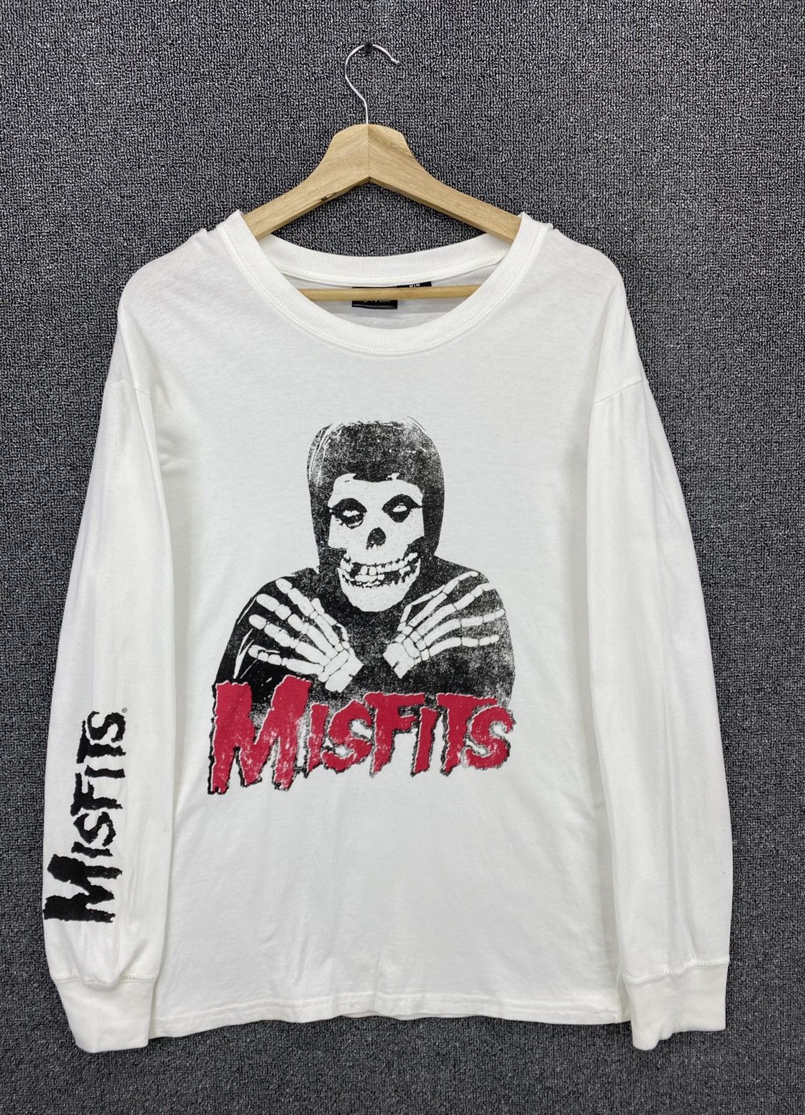 Vintage Y2k Misfits Punk Rock Band Tees T Shirts Hoodie, Sweatshirt | FlexRushtees.com