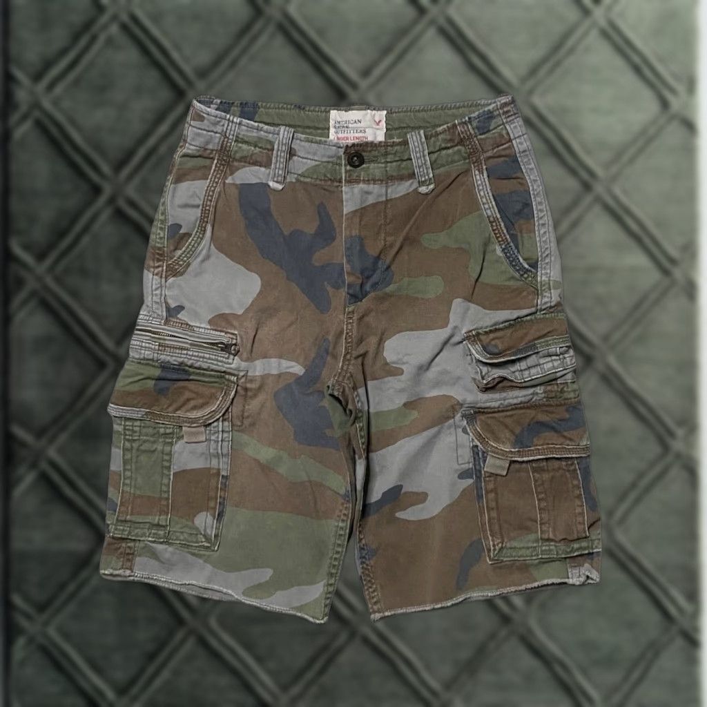 Eagle Outfitters American Eagle Men S 30 Camo Longer Length 12 Utility Y2k Cargo Pocket Sho