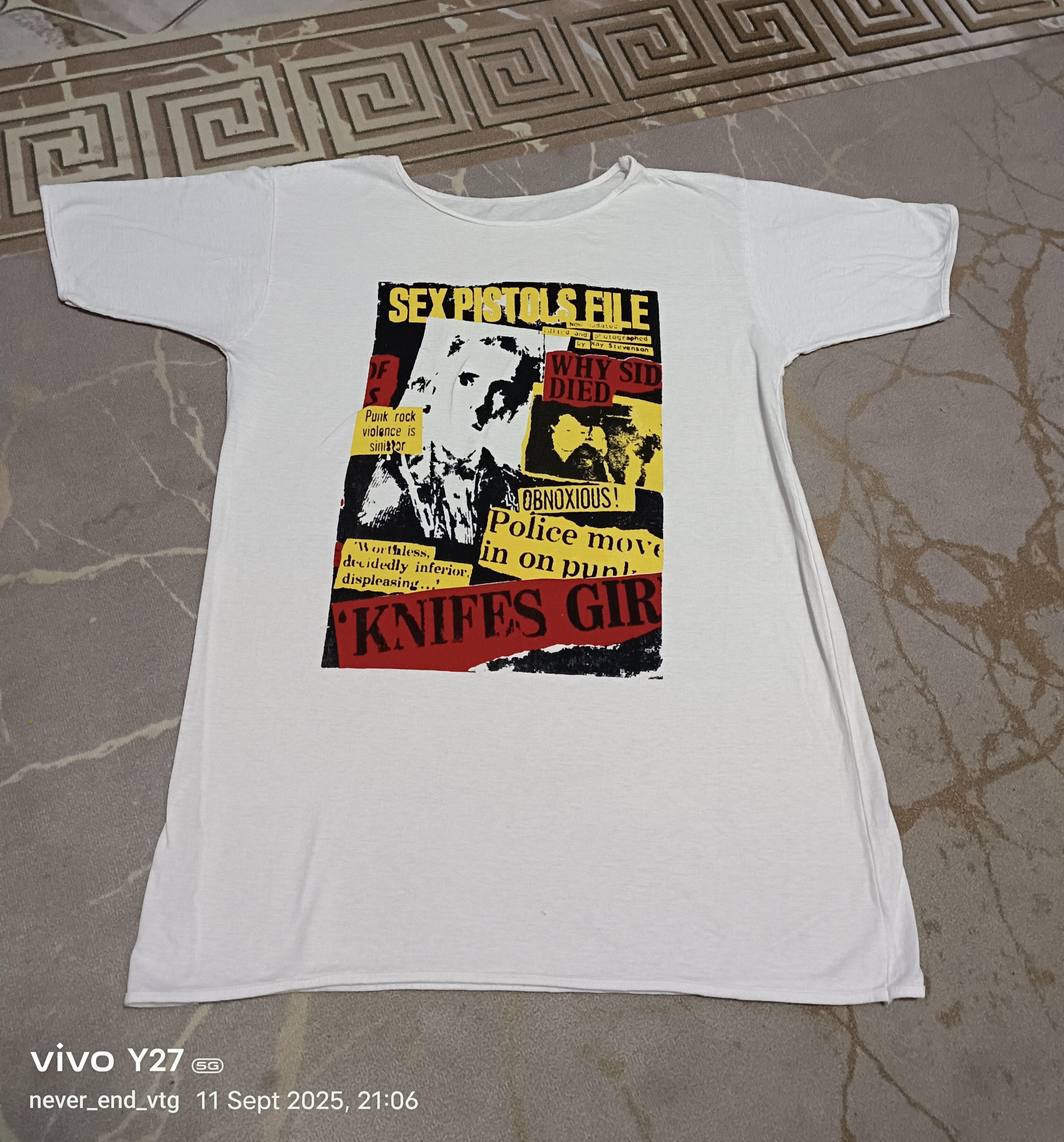 Band Tees Vintage Sex Pistol Hoodie, Sweatshirt | FlexRushtees.com