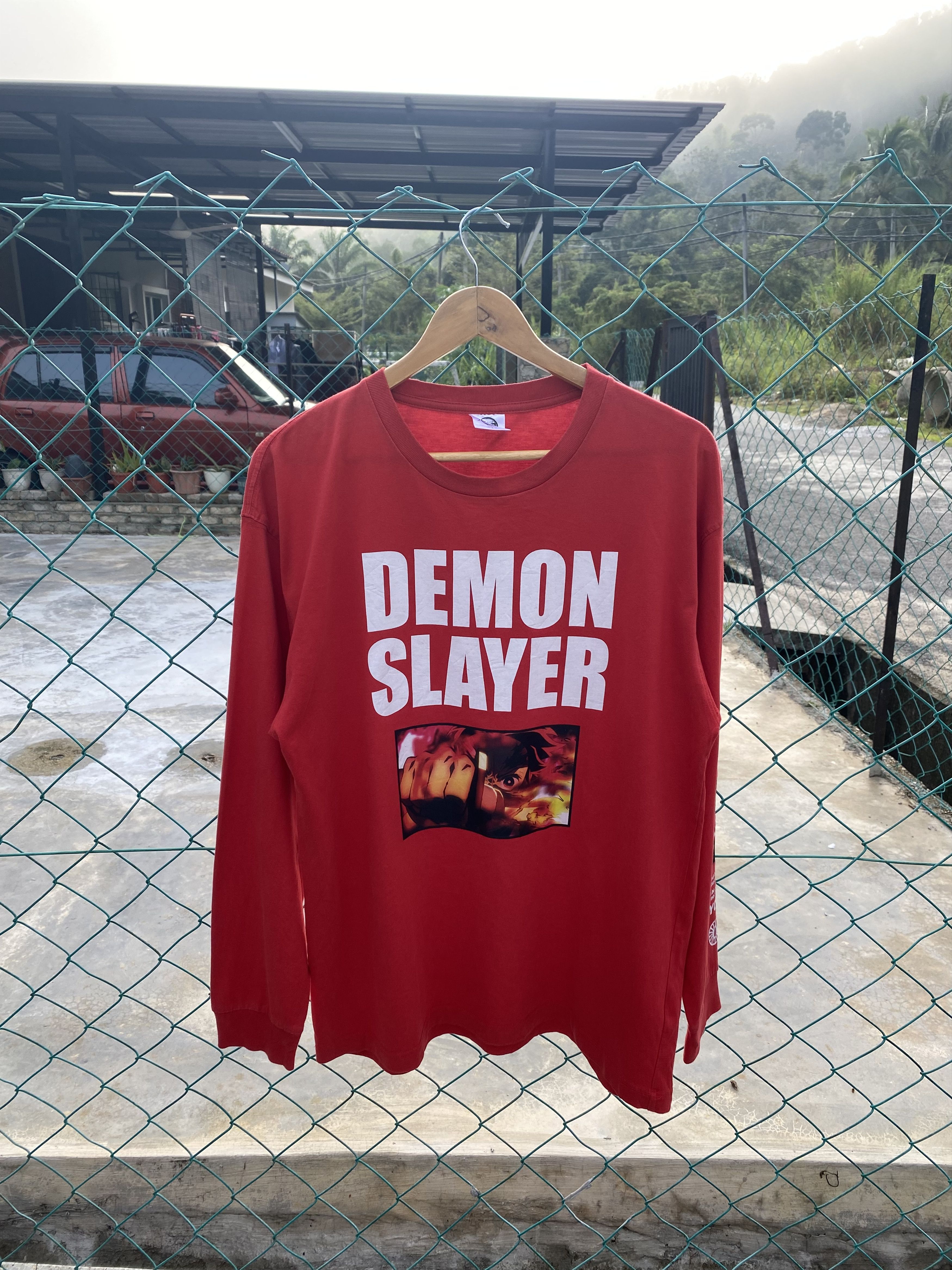 Gu Long Sleeve Tees