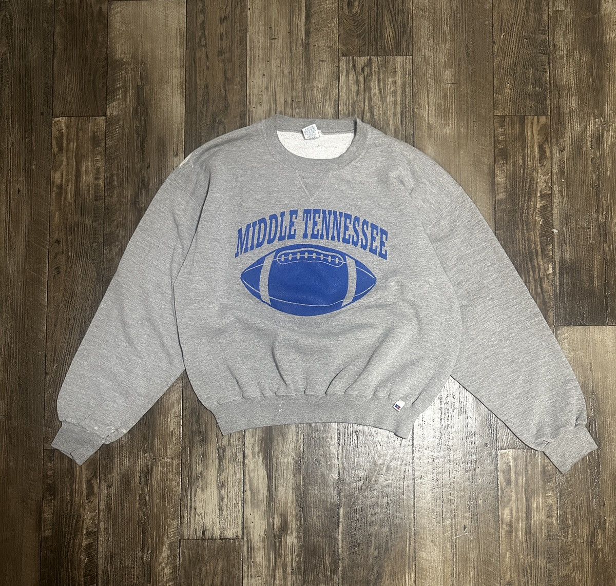 Vintage 90s Russell Middle Tennessee Crew