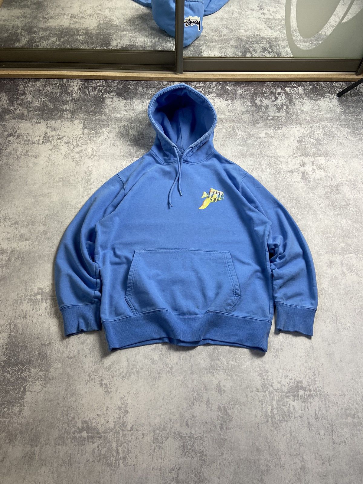 Rare Palace Tropical Pish Y2k Vintage Big Logo 00s Hoodie T-Shirts, Sweatshirt | AU16VibeMintTees.com