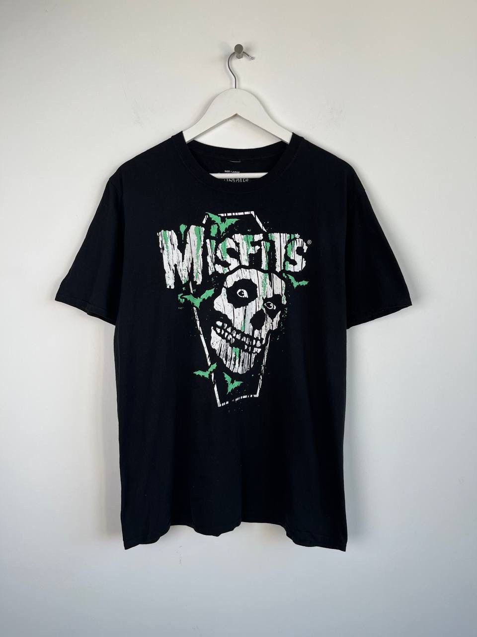 Misfits Black Metal Band 2021 Tee Hoodie, Sweatshirt | FlexRushtees.com