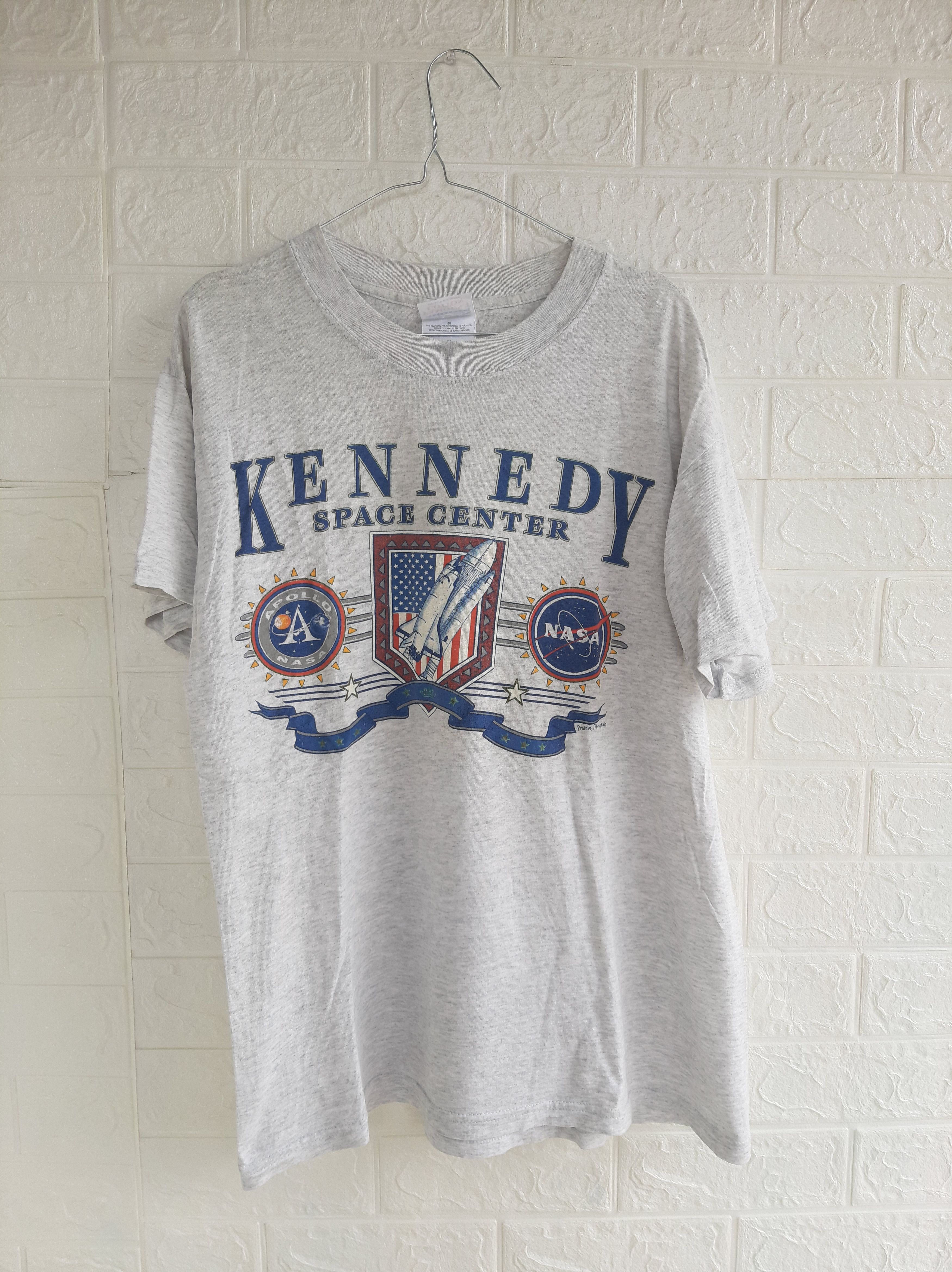 Vintage Y2k Nasa Kennedy Space Center Tee