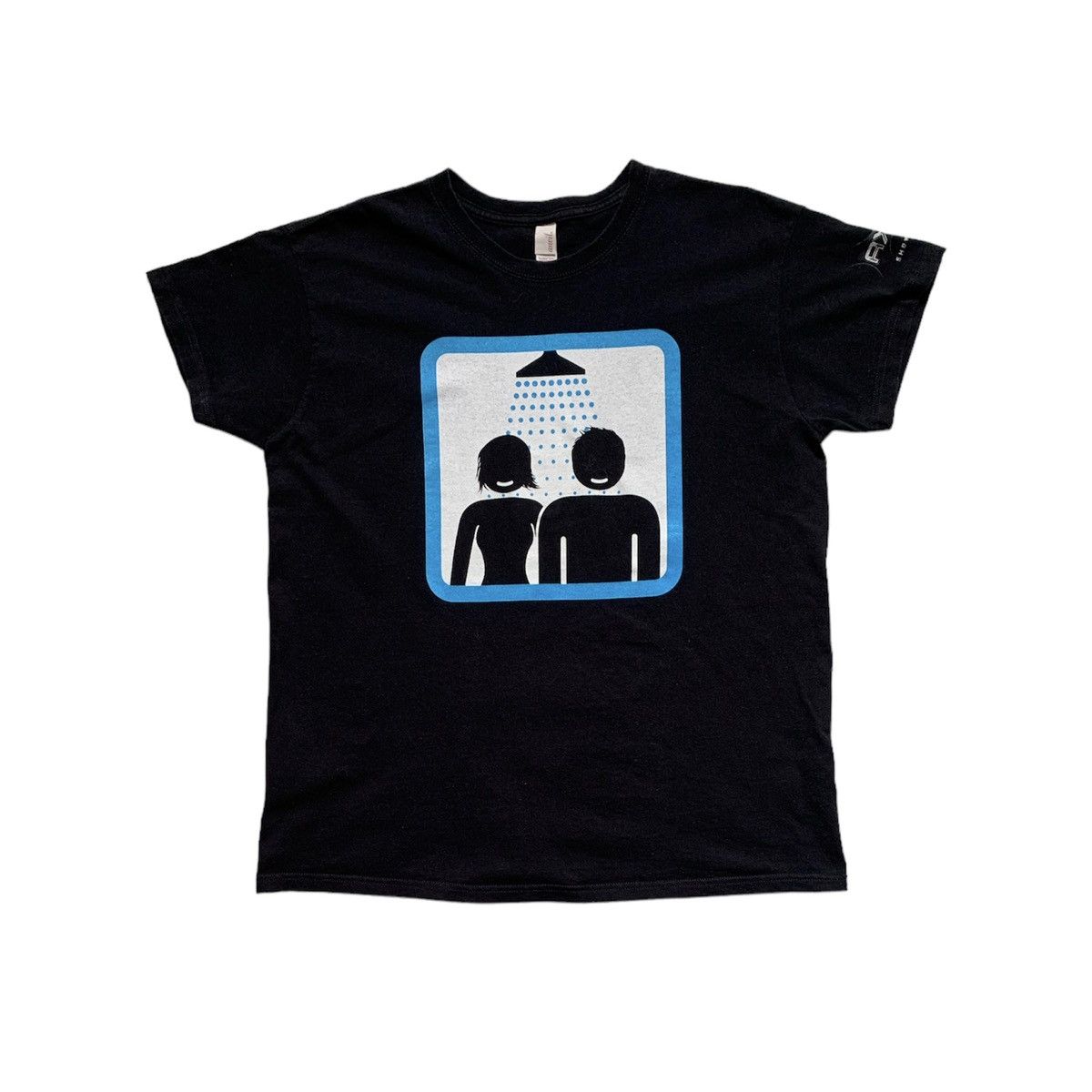 Vintage Y2k Axe Shower Pooling Tee