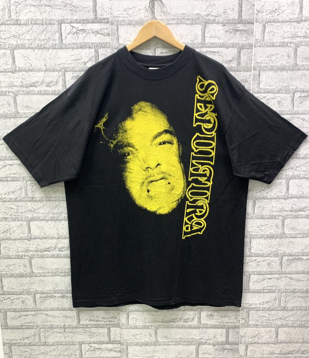 Band Tees Very Rare Vintage Sepultura Brazilian Heavy Metal Band Hoodie, Sweatshirt | FlexRushtees.com