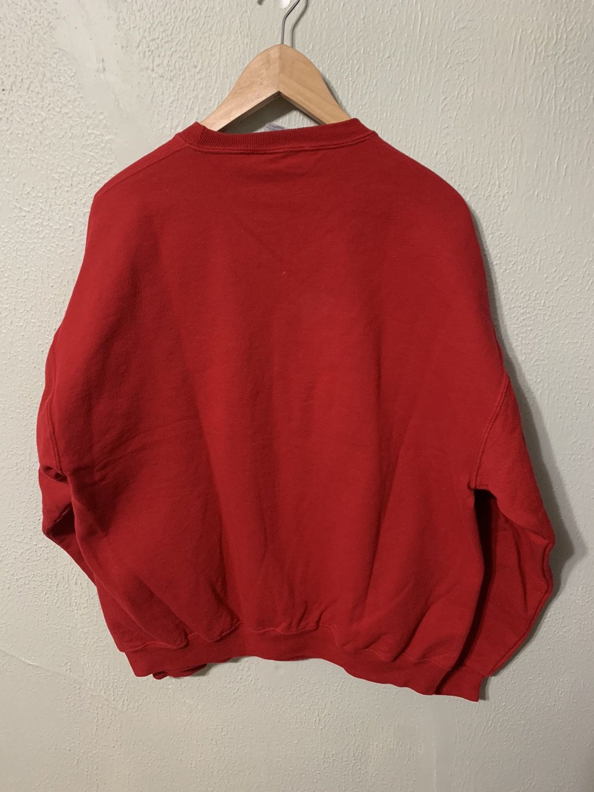 Vintage Crewneck Winter Pine Chickadee Crewneck T-Shirts, Hoodie, Sweatshirt | FlexRushtees.com