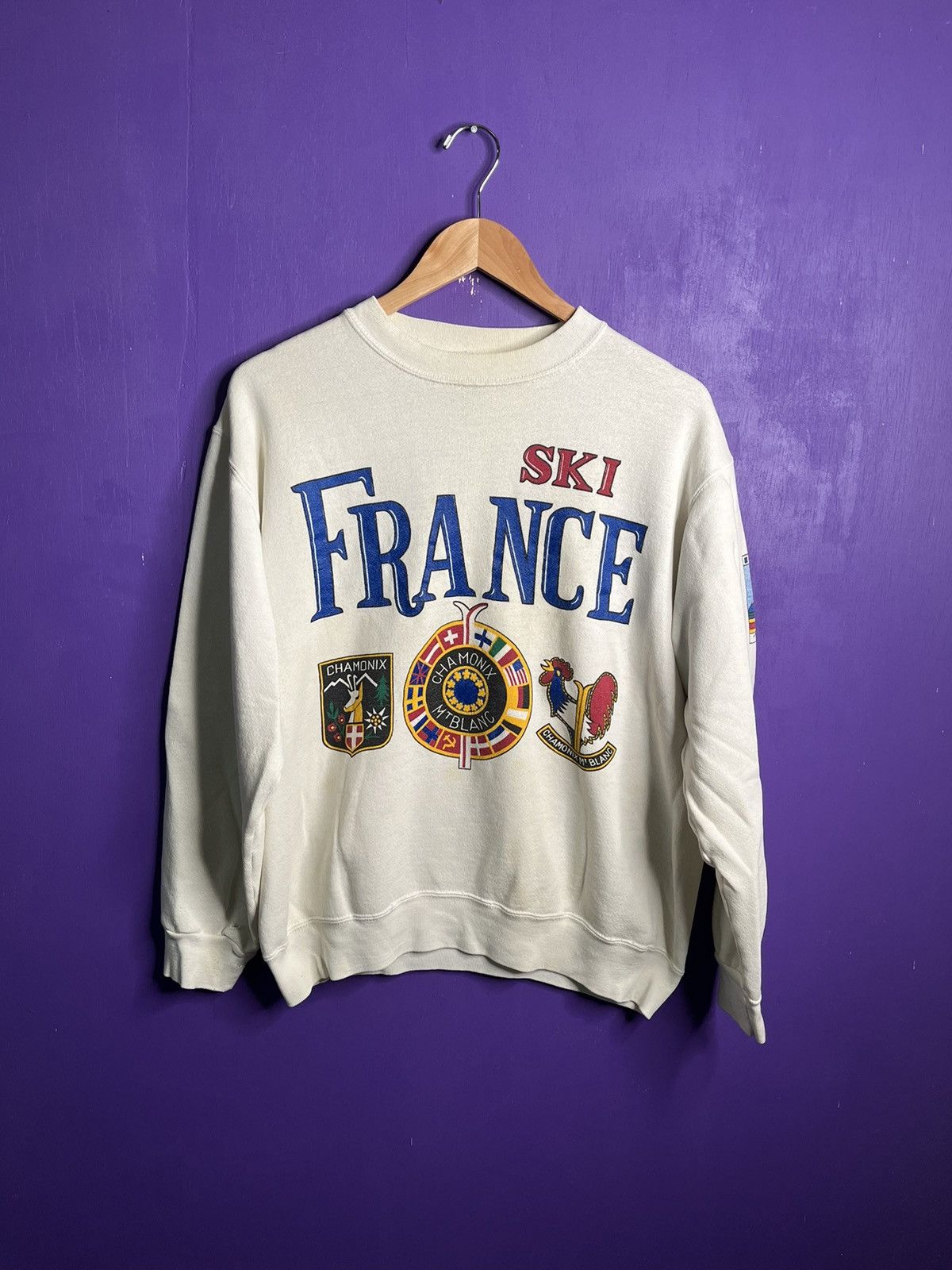 Vintage 90s American Eagle Ski France Sweatshirt
