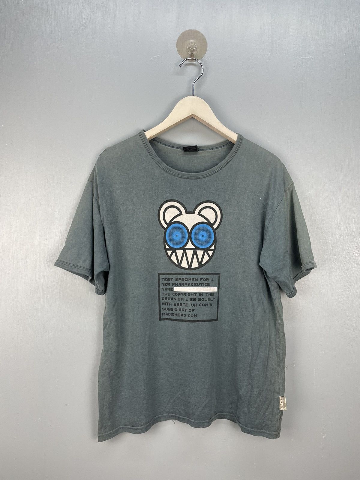 Band Tees Vintage 90s Radiohead Britpop Band Promo T Shirt Hoodie, Sweatshirt | FlexRushtees.com