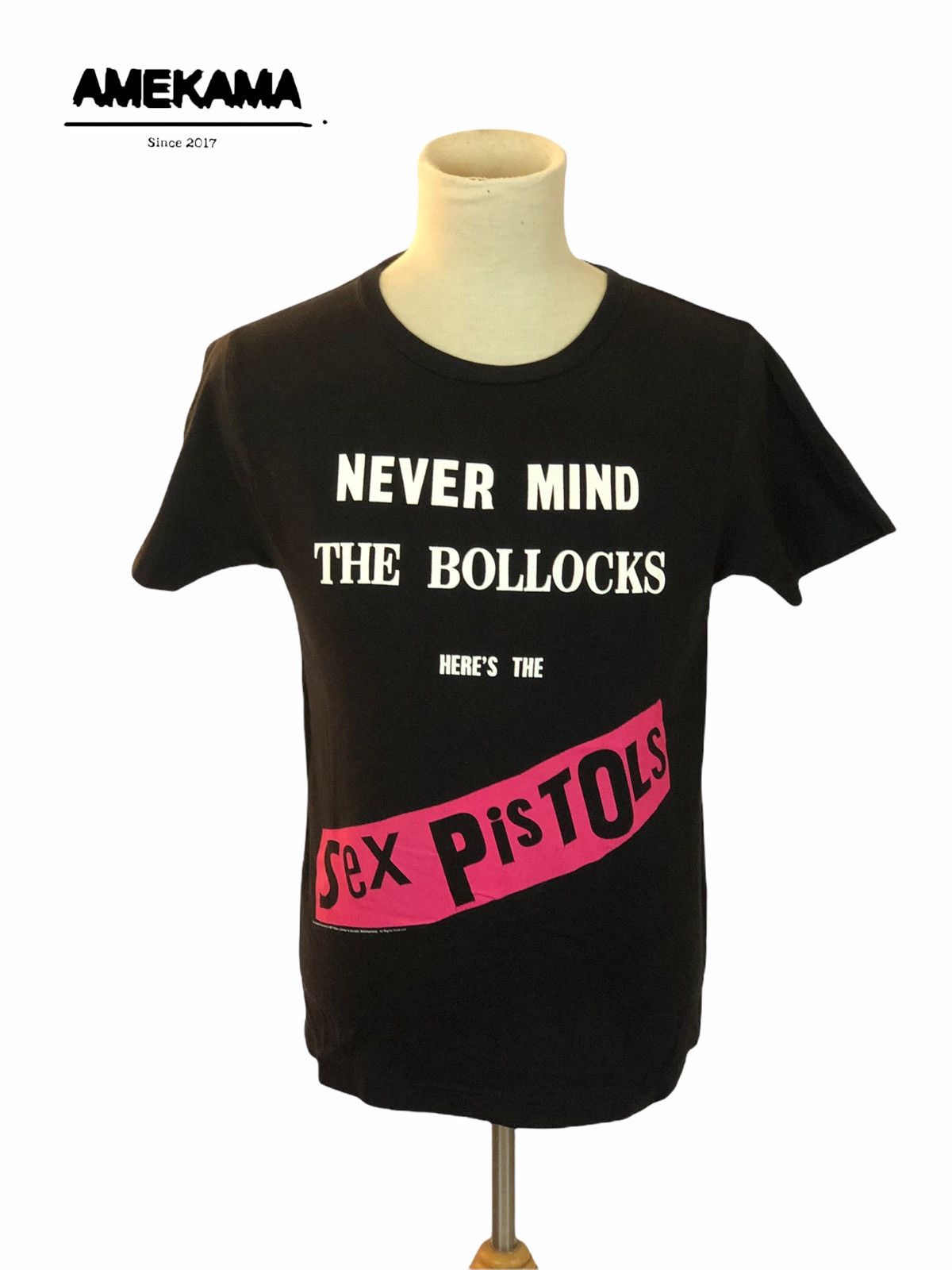 Vintage Sex Pistols Nevermind The Bollock T Shirt Hoodie, Sweatshirt | FlexRushtees.com