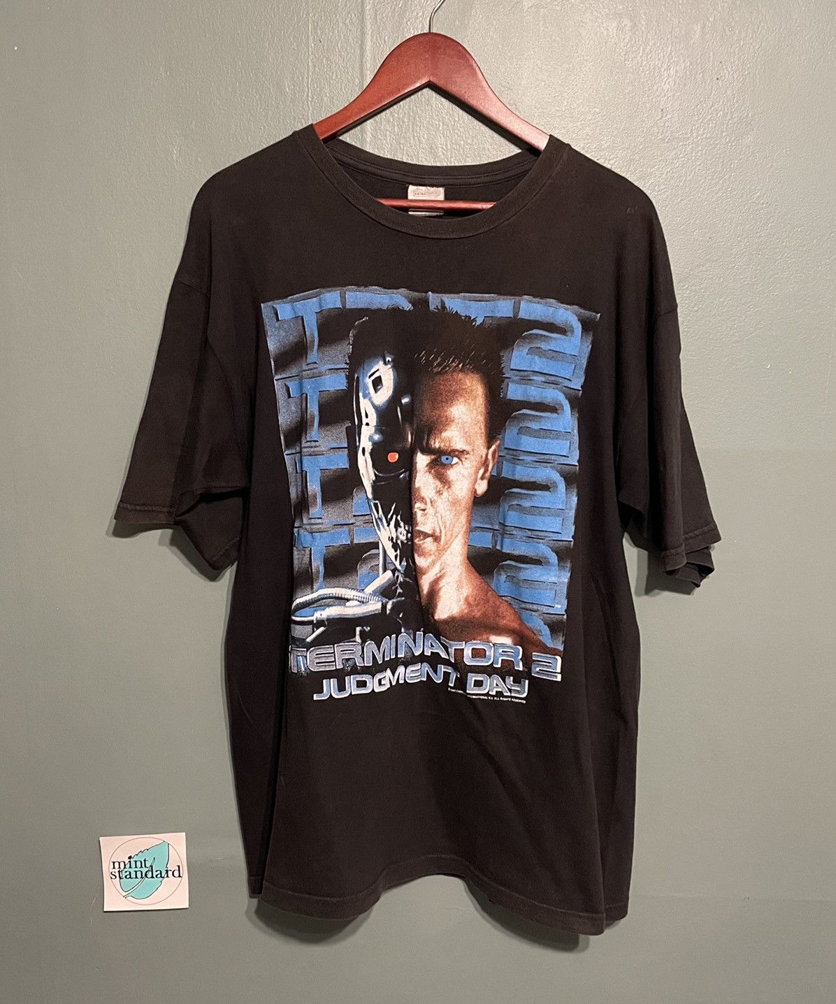 Vintage 1991 Terminator 2 Judgement Day Euro Tag Xl T-Shirts, Hoodie, Sweatshirt | FlexRushtees.com
