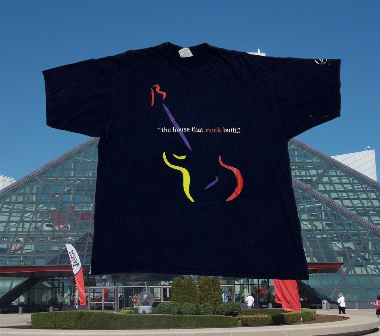 Band Tees Vintage Rock And Roll Museum T Shirt Hoodie, Sweatshirt | FlexRushtees.com