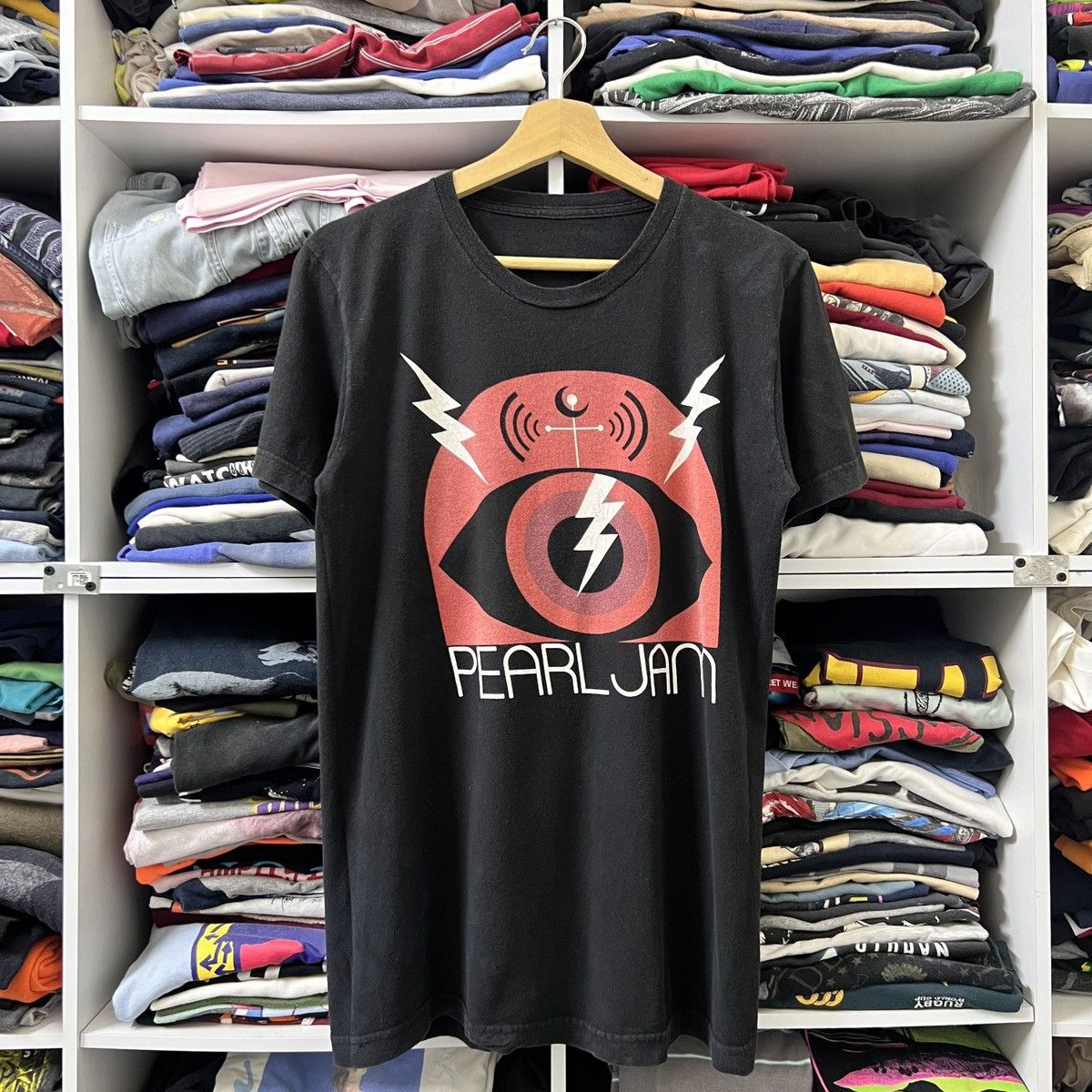 Vintage Vtg Pearl Jam T-Shirts, Hoodie, Sweatshirt | FlexRushtees.com