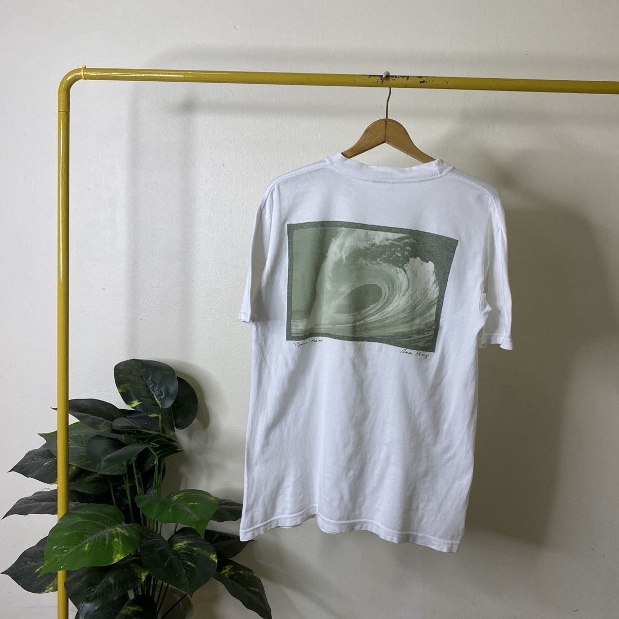Vintage 1990s Aaron Chang Professional Surfing Photographer T Shirt Hoodie, Sweatshirt | FlexRushtees.com