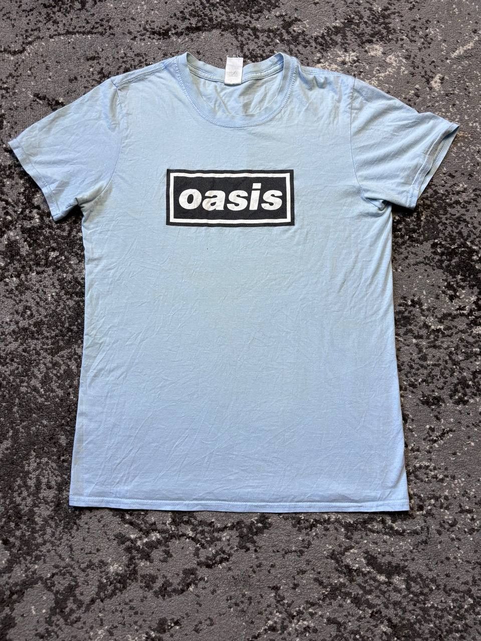 Vintage 2000s Oasis Definitely Maybe T Shirt Blur Radiohead Hoodie, Sweatshirt | FlexRushtees.com
