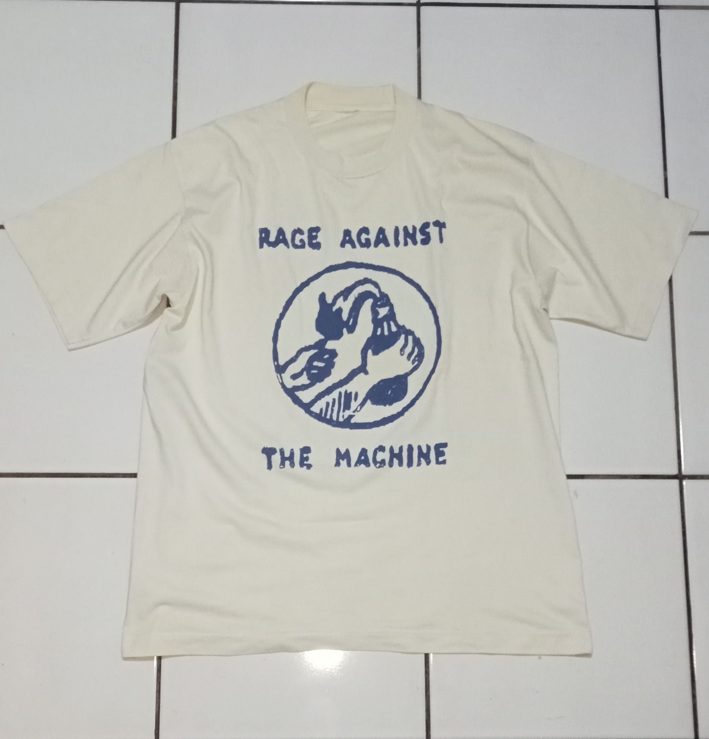 Rage Against The Machine X Vintage Rage Against The Machine Molotov Tshirt Hoodie, Sweatshirt | FlexRushtees.com