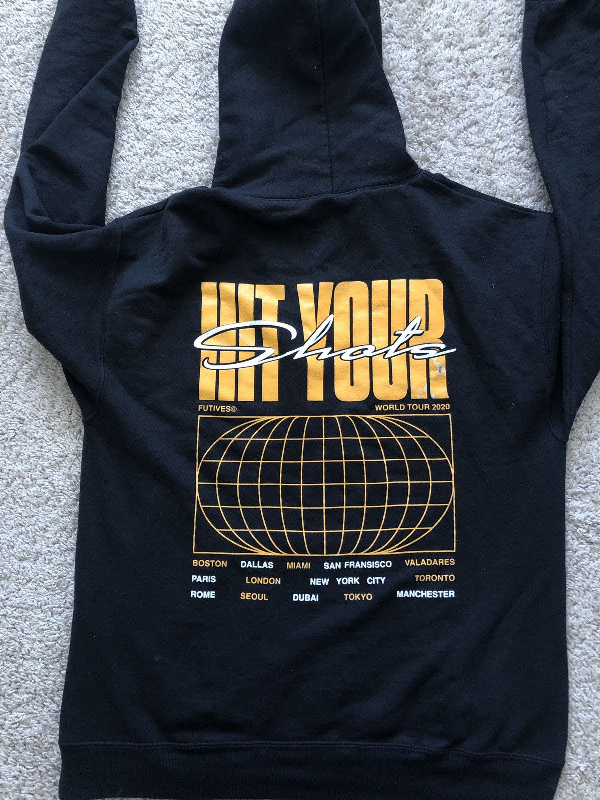 Hanes Futives Call Of Duty World Tour Hoodie