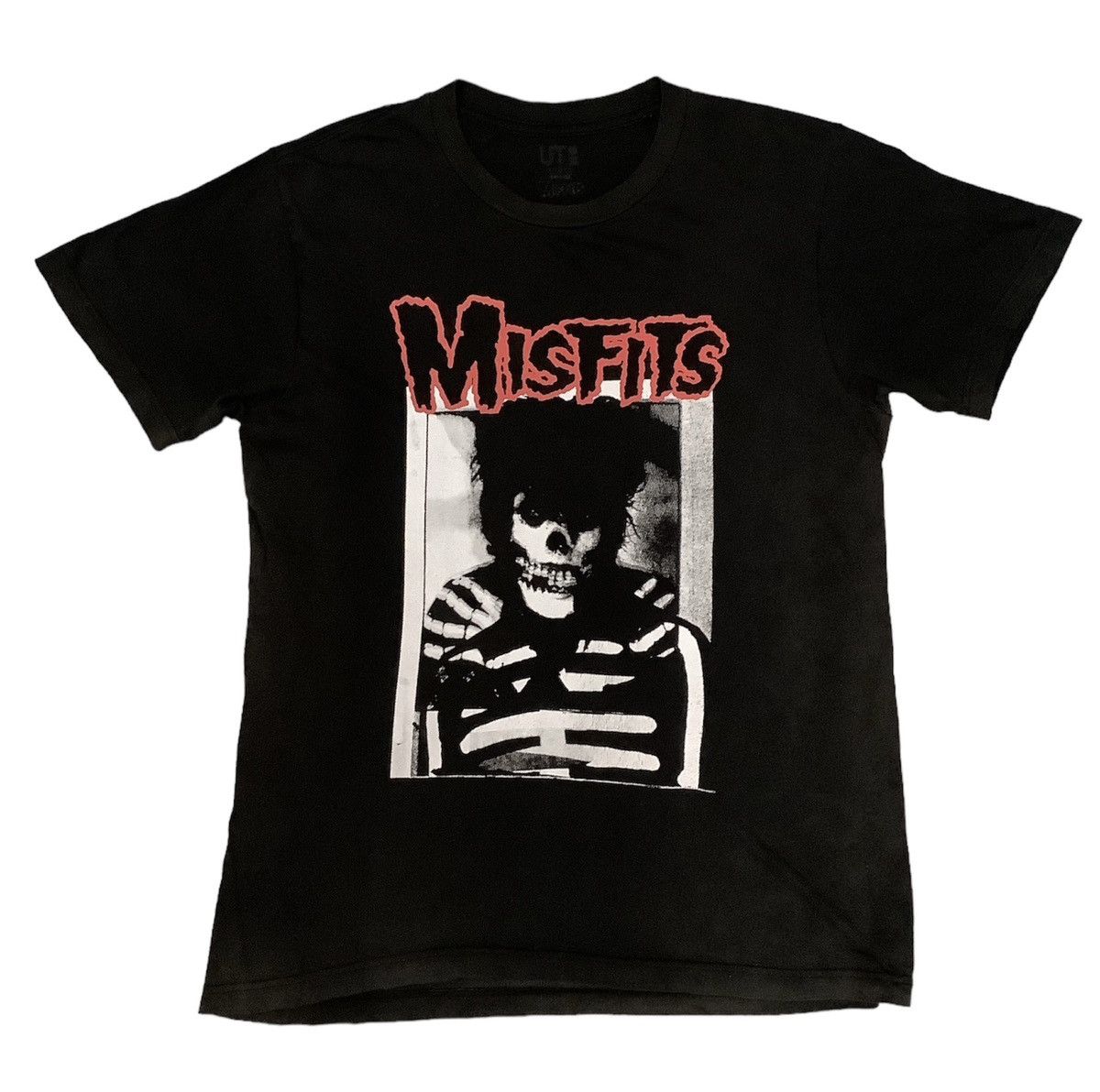 X Uniqlo Misfits Band Tee Hoodie, Sweatshirt | FlexRushtees.com