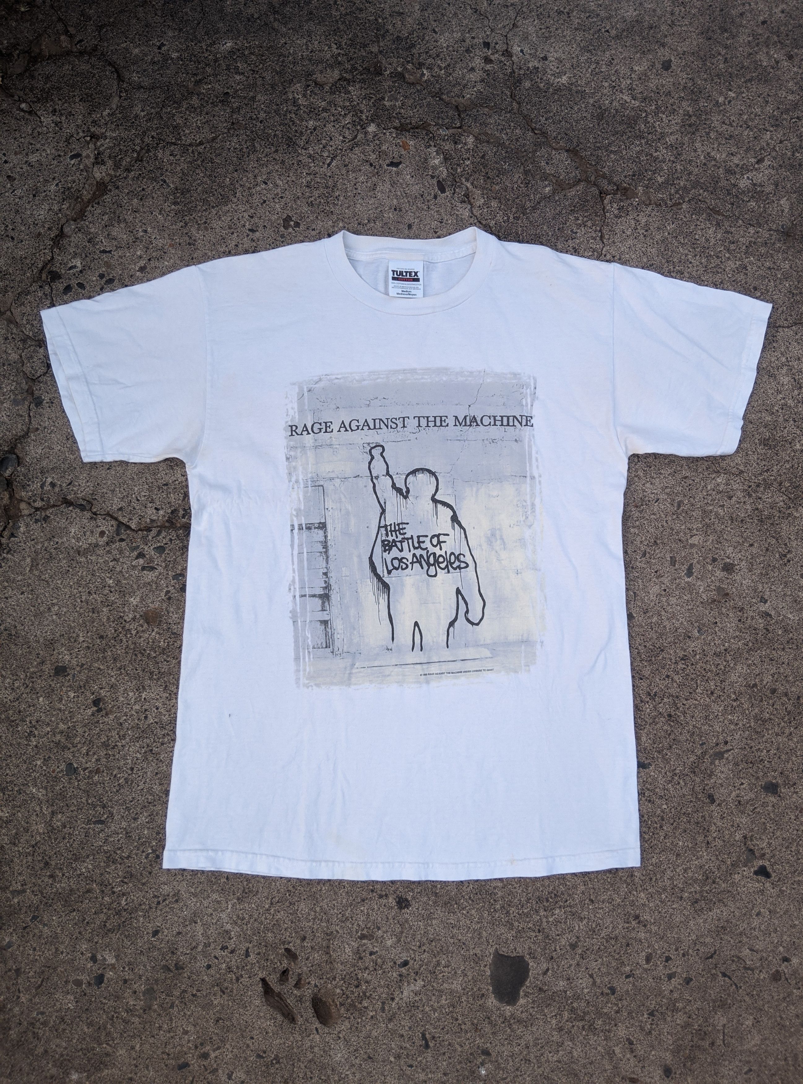 Vintage 1999 Rage Against The Machine Battle Of Los Angeles T-Shirts, Hoodie, Sweatshirt | FlexRushtees.com