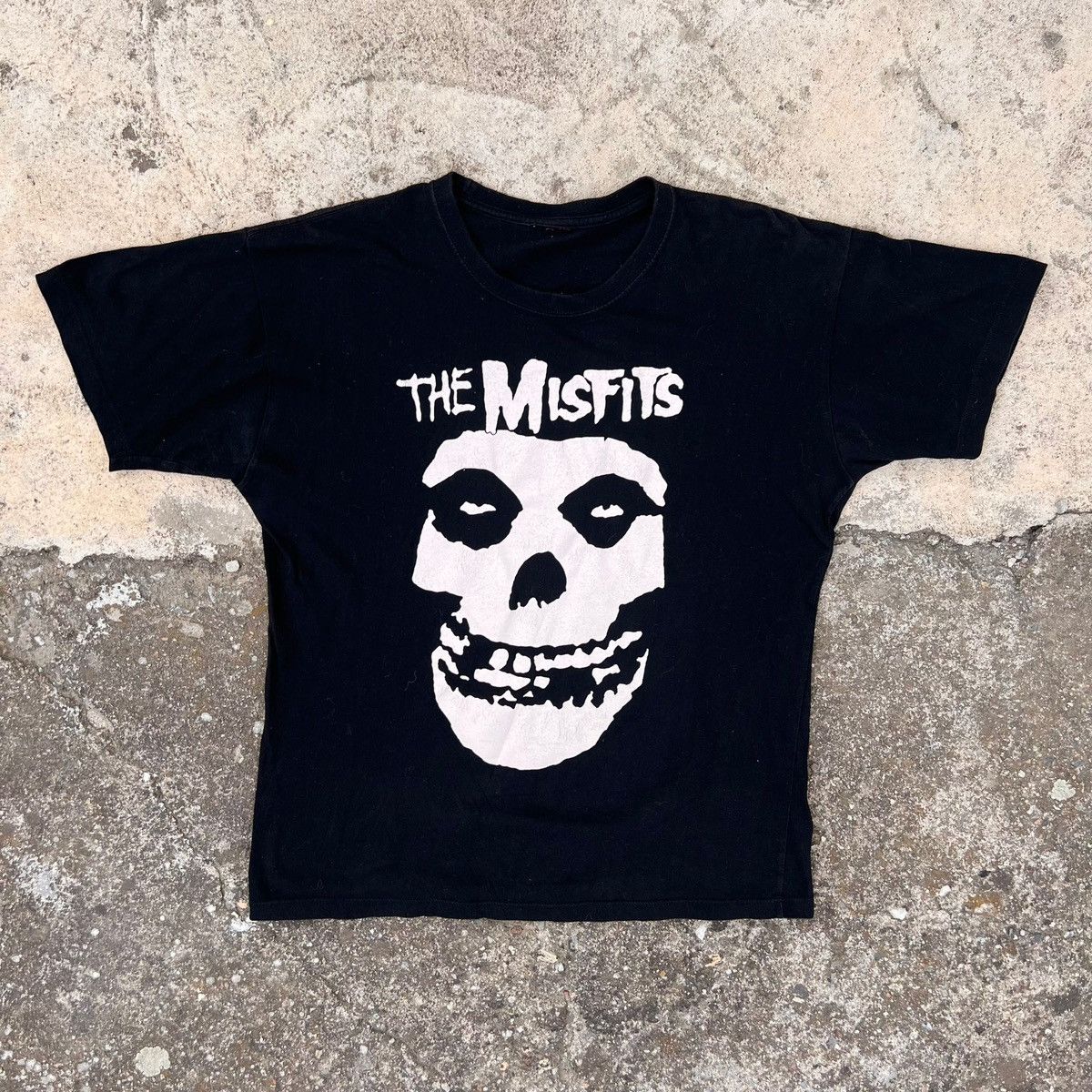 X Vintage Misfits Band Vintage 90s Tshirt Black Tee Punk Rock Metal Hoodie, Sweatshirt | FlexRushtees.com