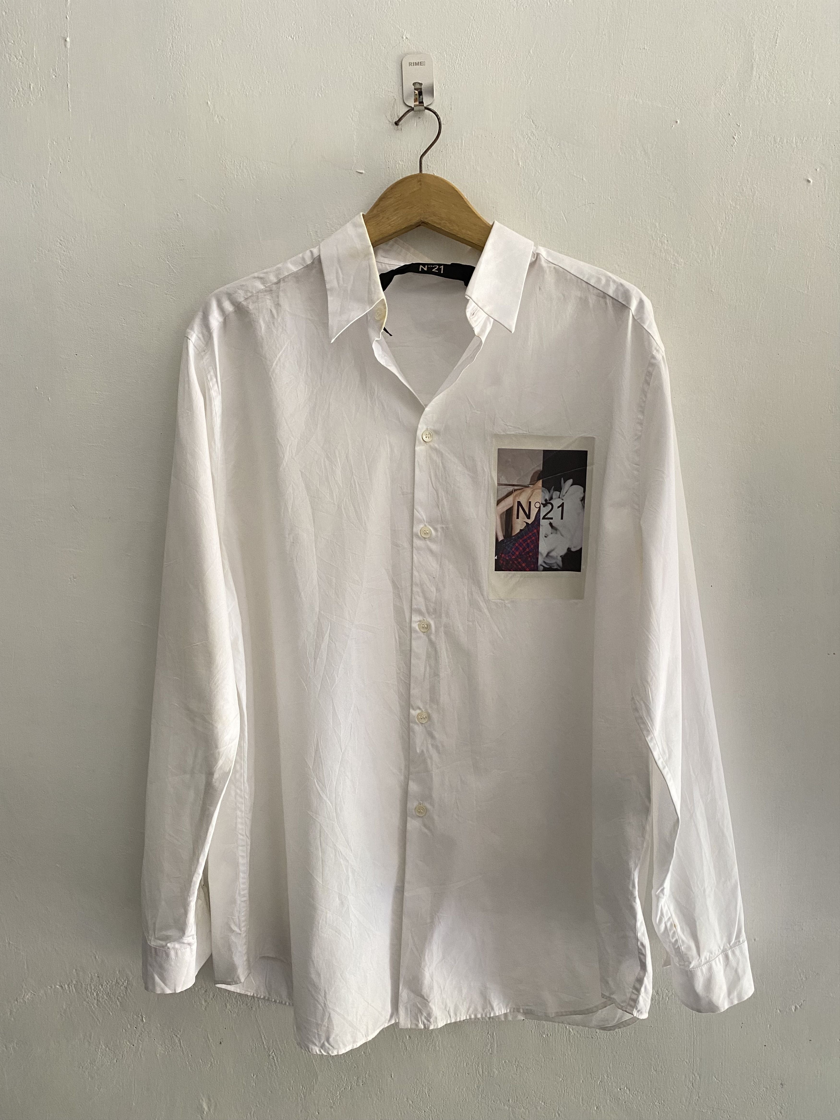 No 21 Ss18 Photographic Print Shirts Hoodie, Sweatshirt | FlexRushtees.com