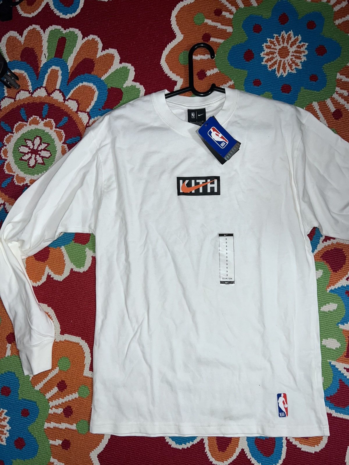 Kith Knicks Longsleeve T-Shirts, Hoodie, Sweatshirt | FlexRushtees.com