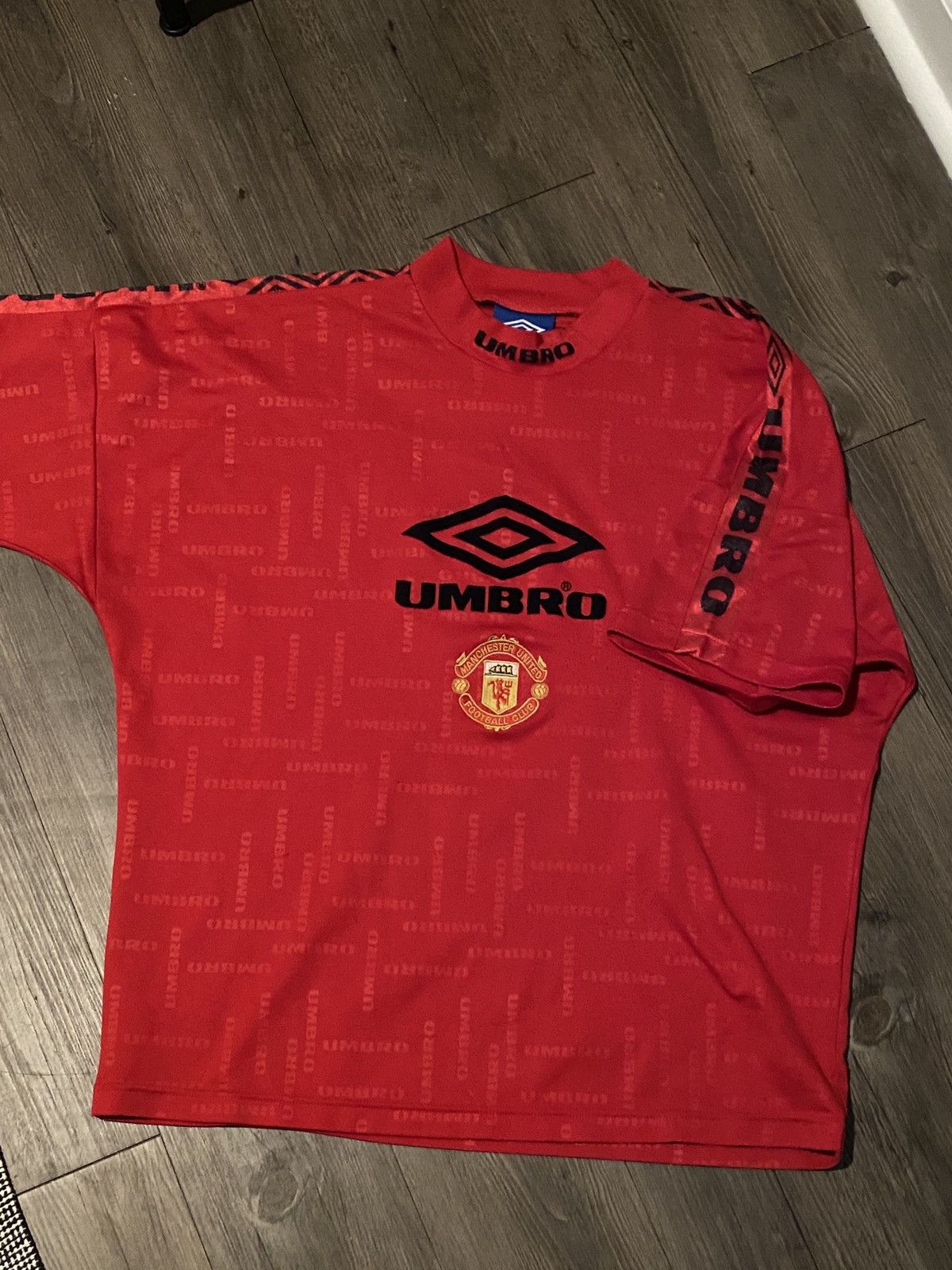 Vintage Umbro 1998 Manchester United Training Top