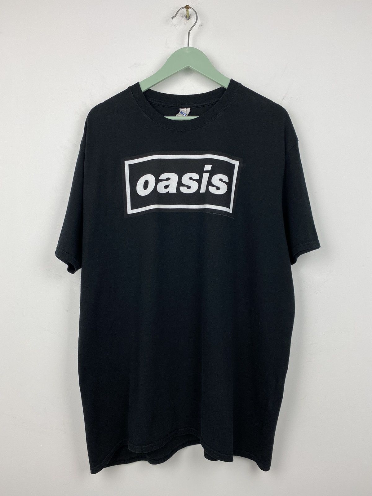 Band Tees Y2k Oasis 2019 T Shirt Tee Blink 182 Blur Radiohead Hoodie, Sweatshirt | FlexRushtees.com
